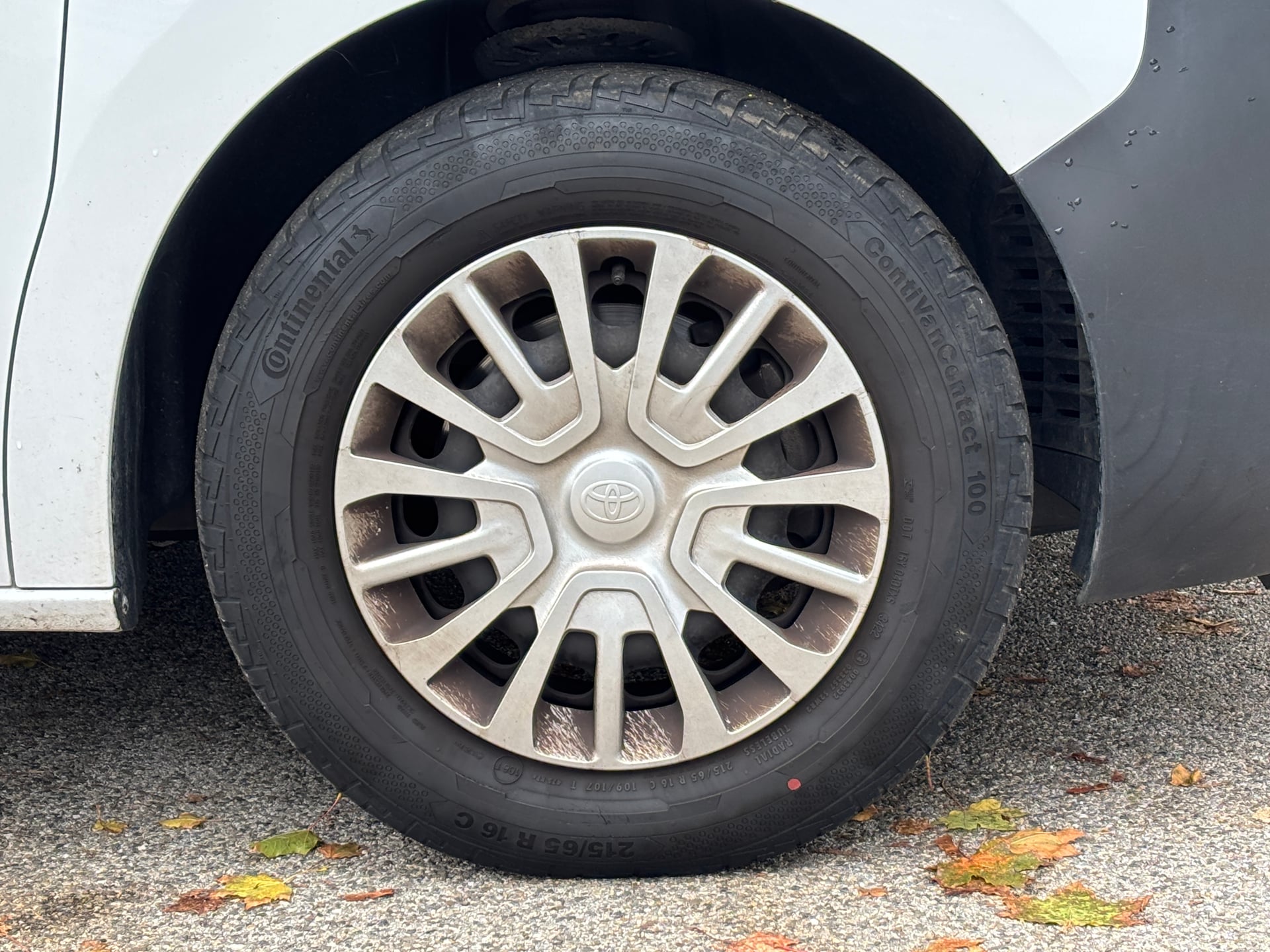 Toyota PROACE II MEDIUM 2.0 D-4D 144 ch START BVM6 — 29