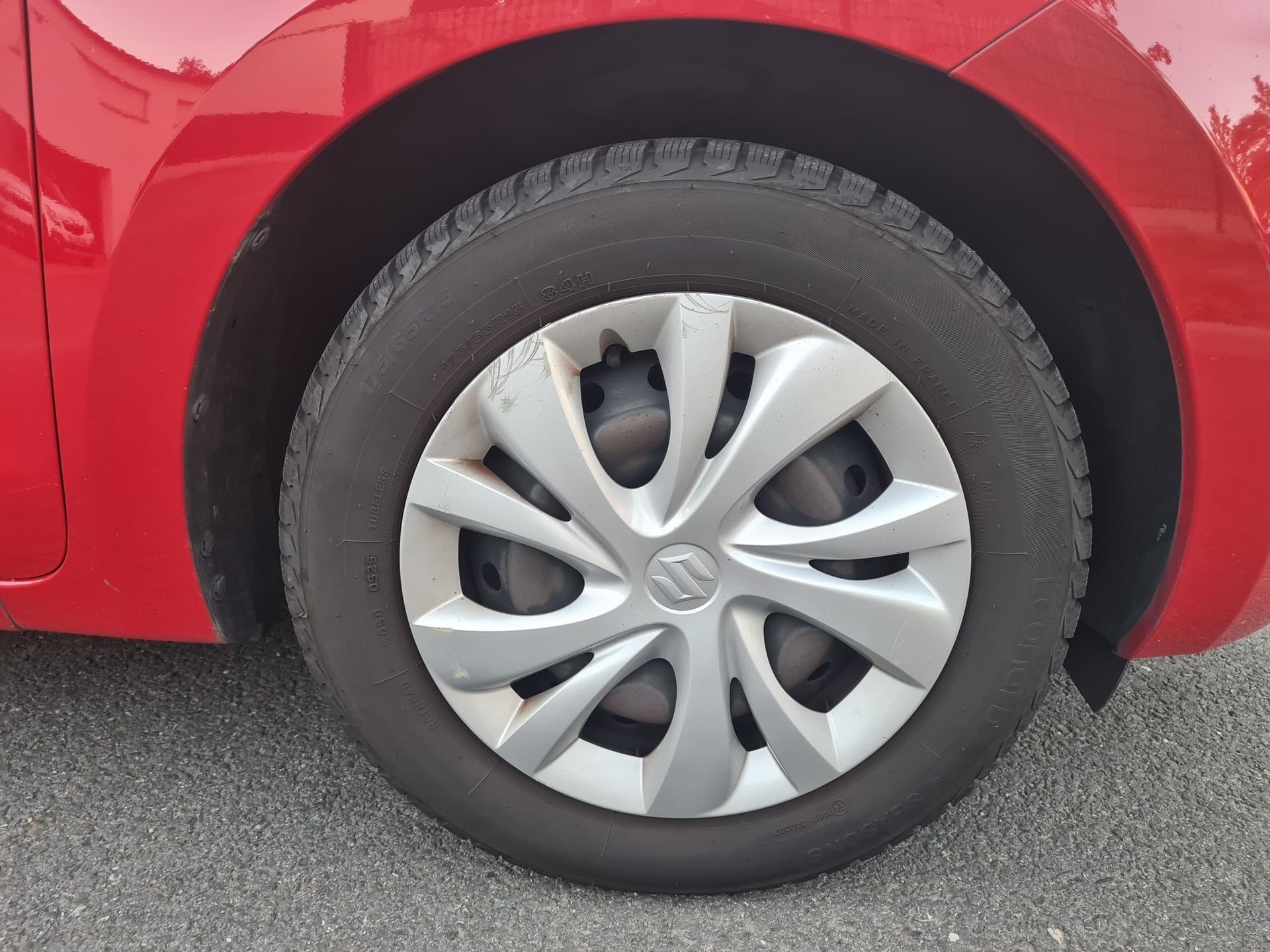 Suzuki Swift IV 1.2 DUALJET 90 HYBRID SHVS PACK — 31