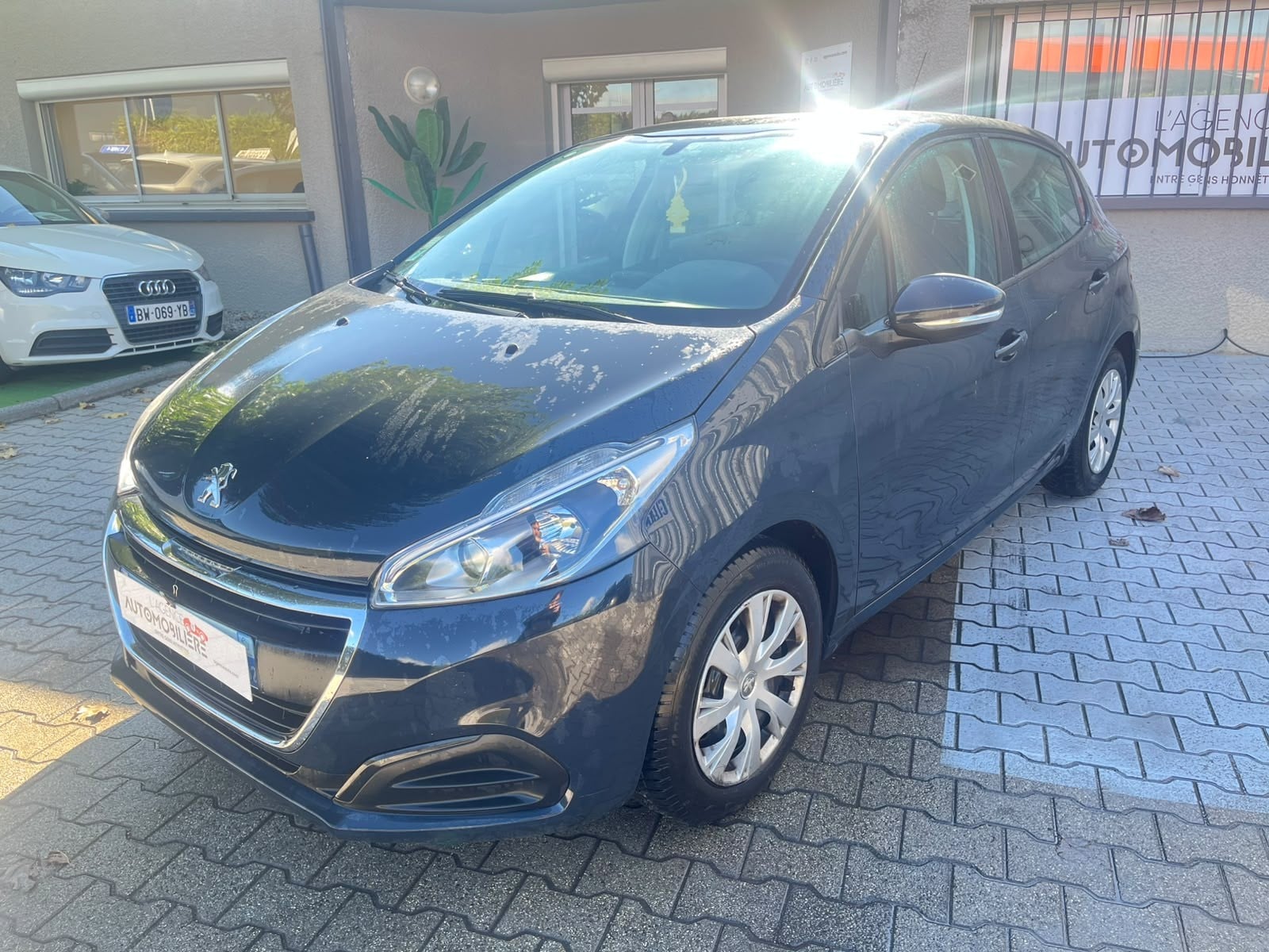 Peugeot 208 Phase 2 5 1.2 VTi 12V 68 cv