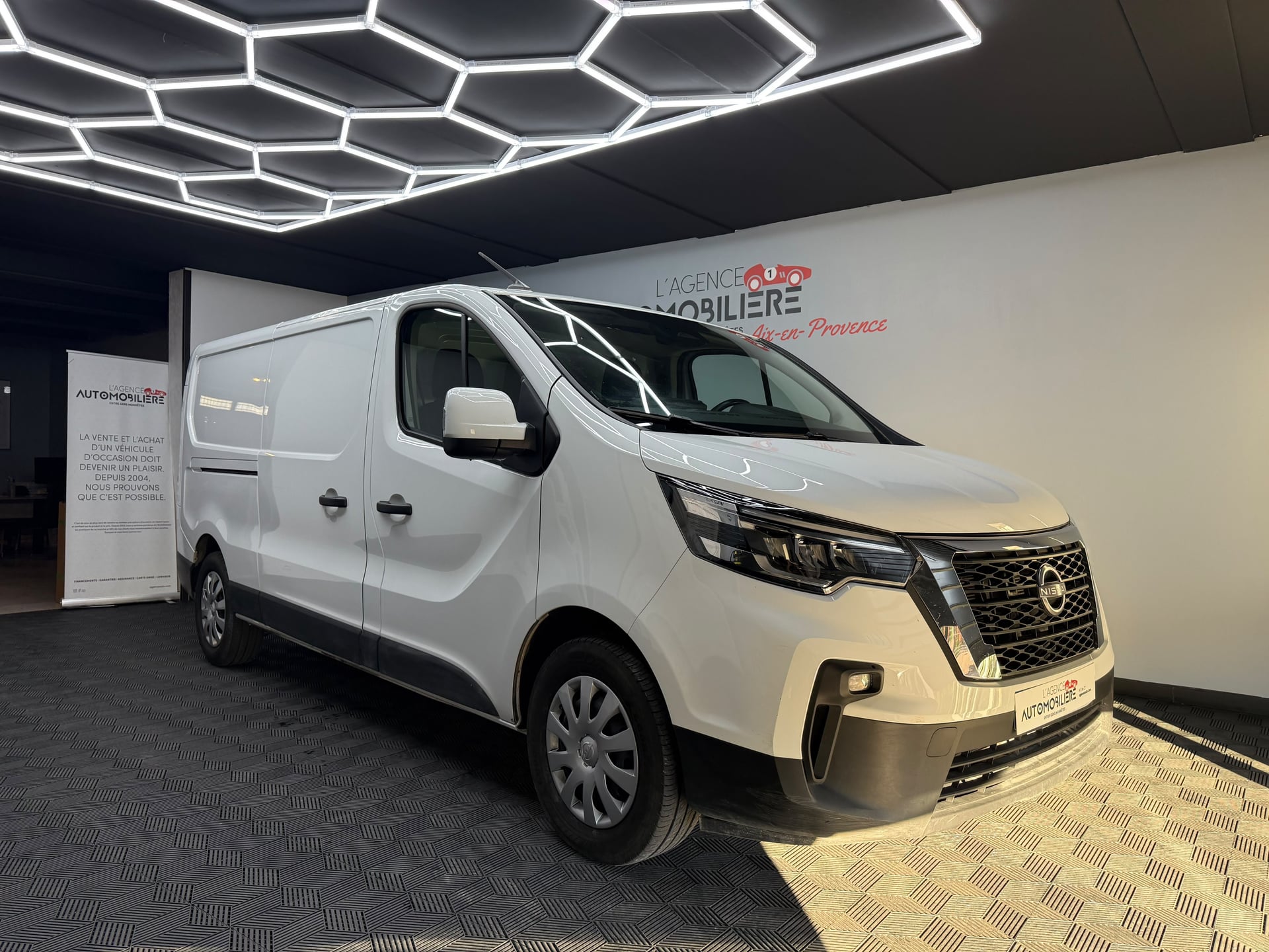 Nissan Primastar L2H1 2.0 dCi 150 Ch - TVA RÉCUPERABLE