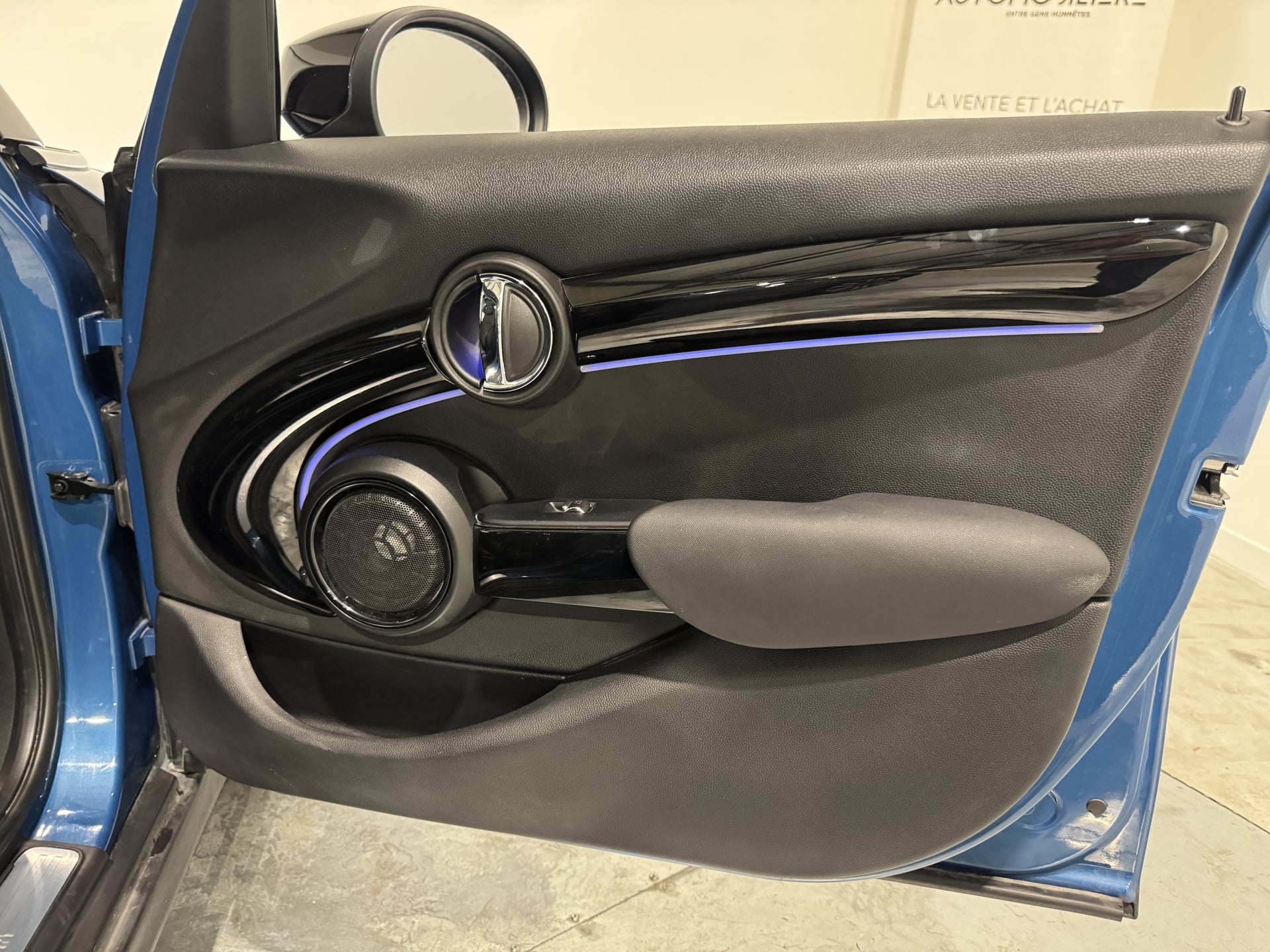 Mini Cooper Cooper S 178 ch BVA7 Edition Premium 1ere main — 31