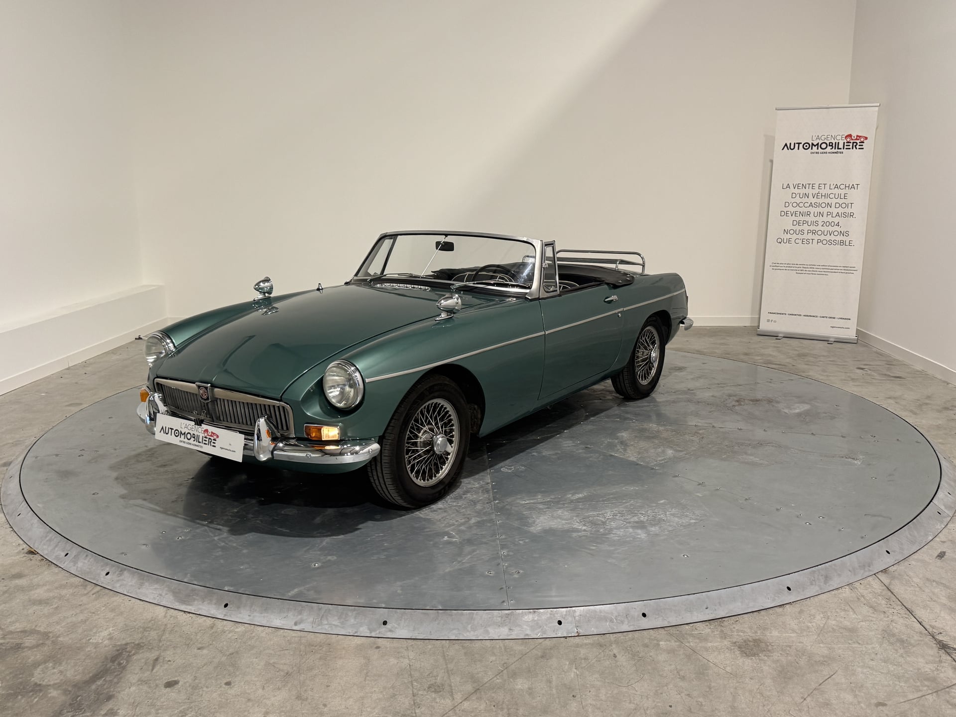 MG BGT 94ch Vert Aston Martin rénové