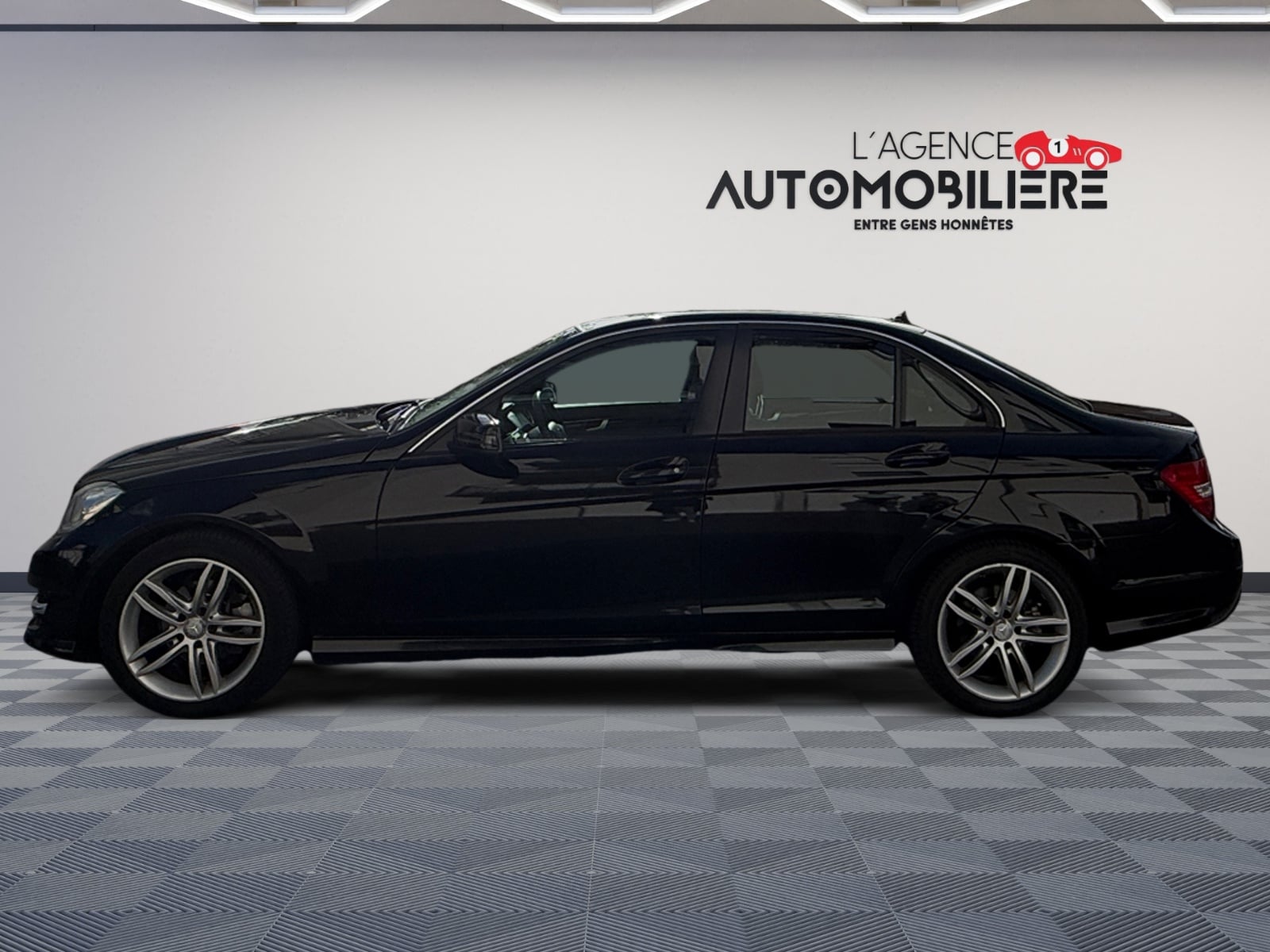 Mercedes-Benz Classe C Classe C 180 CDI Avantgarde — 2