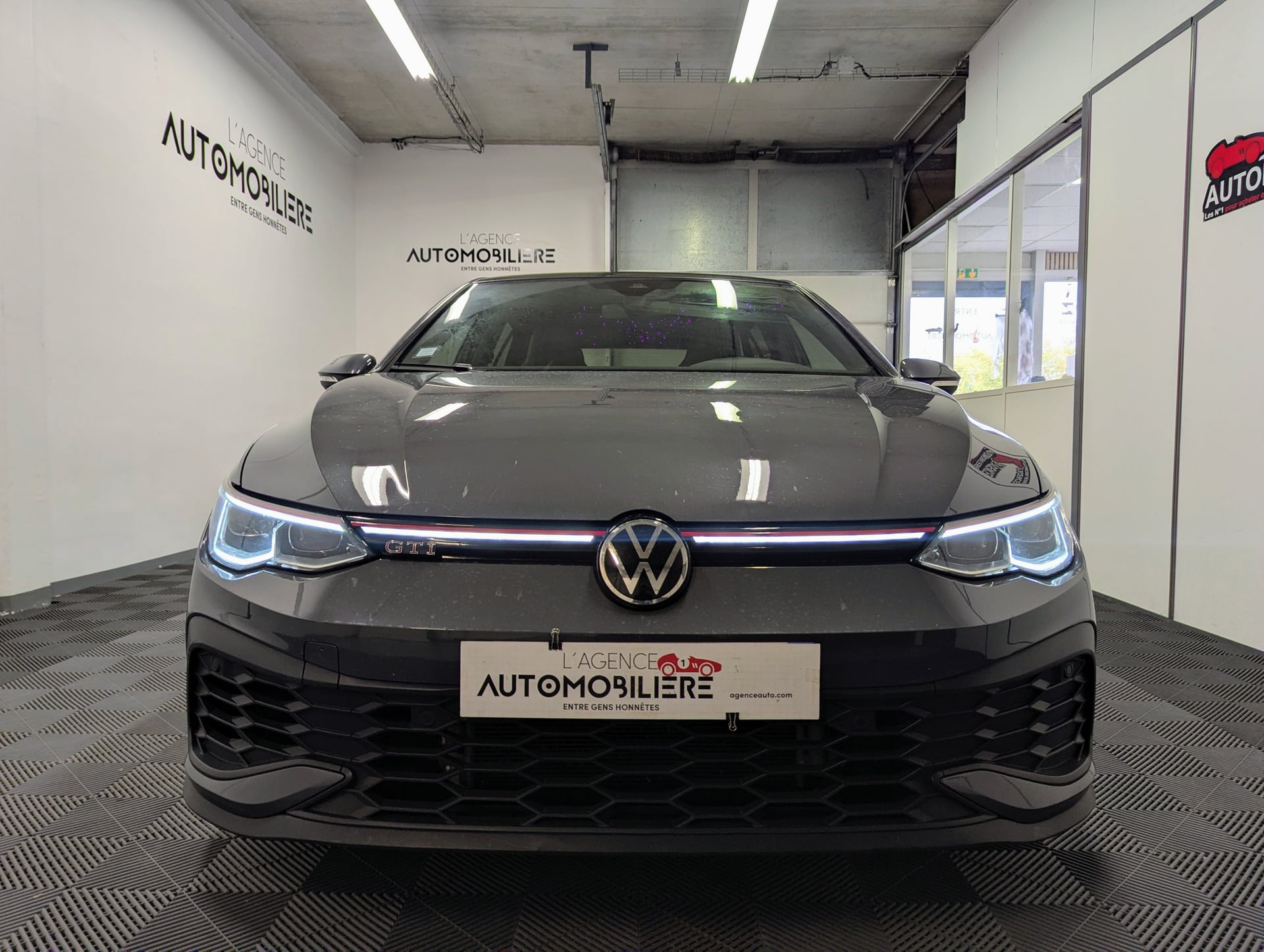 Volkswagen Golf GTI Clubsport 2.0 TSI 300 ch DSG + Toit Ouvrant — 2
