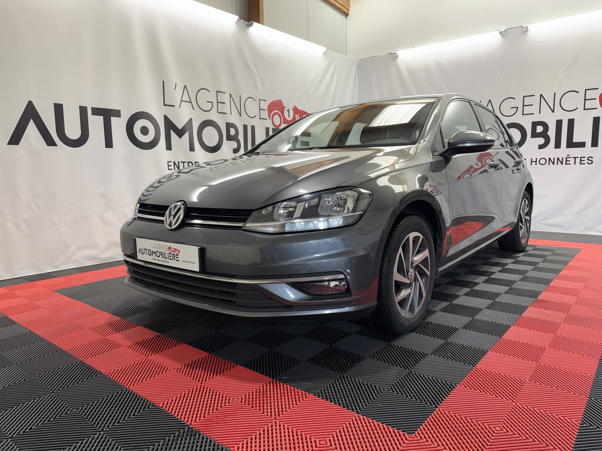 Volkswagen Golf VII (2) 1.0 TSI 110 BLUEMOTION TECHNOLOGY SOUND BVM6