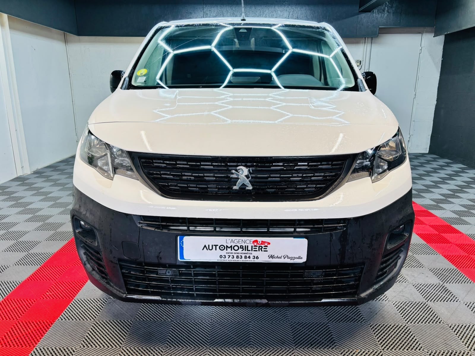 Peugeot Partner 650 kg BlueHDI 100ch S&S Asphalt — 2