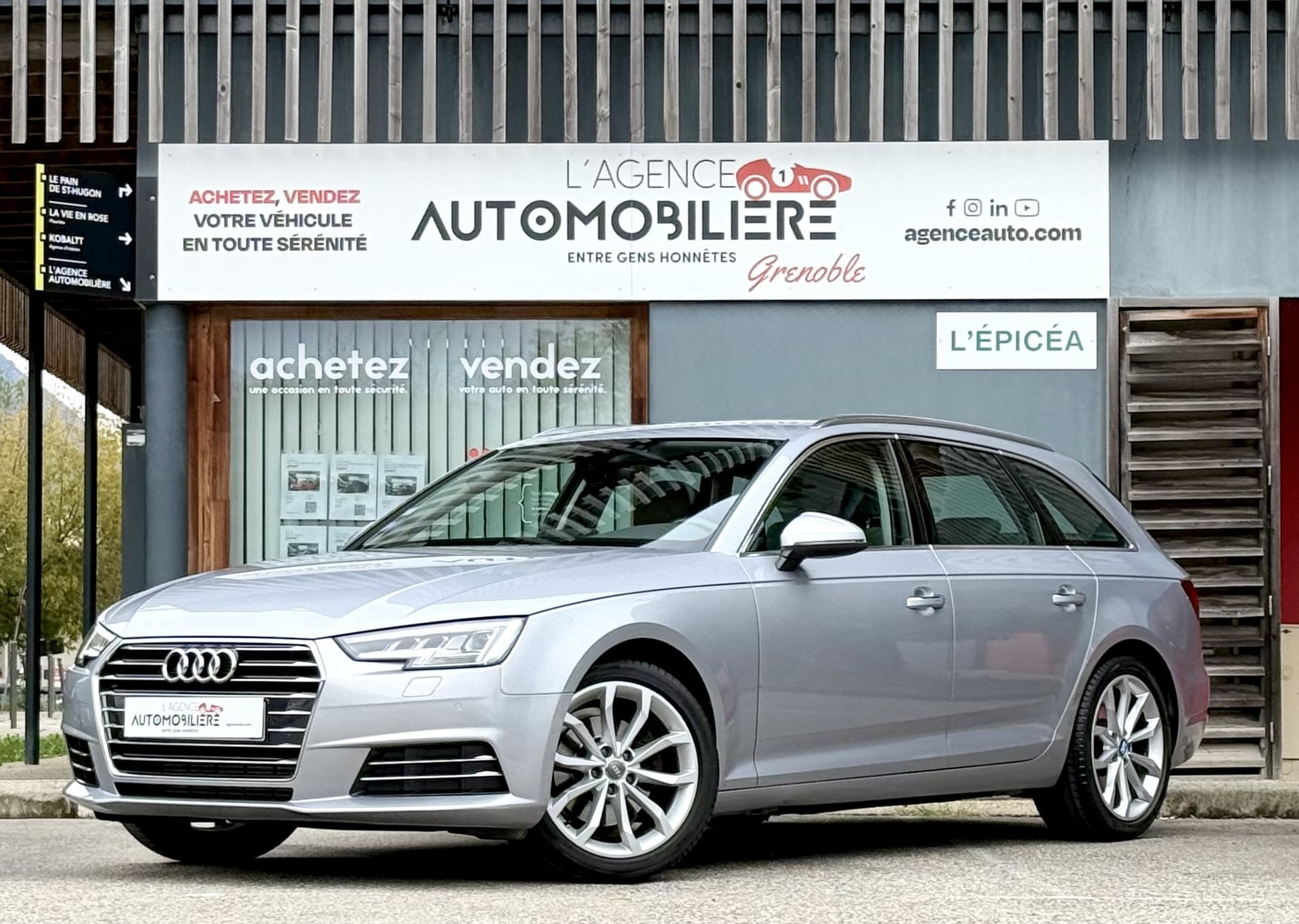 Audi A4 Avant 2.0 TFSi 190ch Design Luxe S-tronic / 1°Main - Suivi Audi
