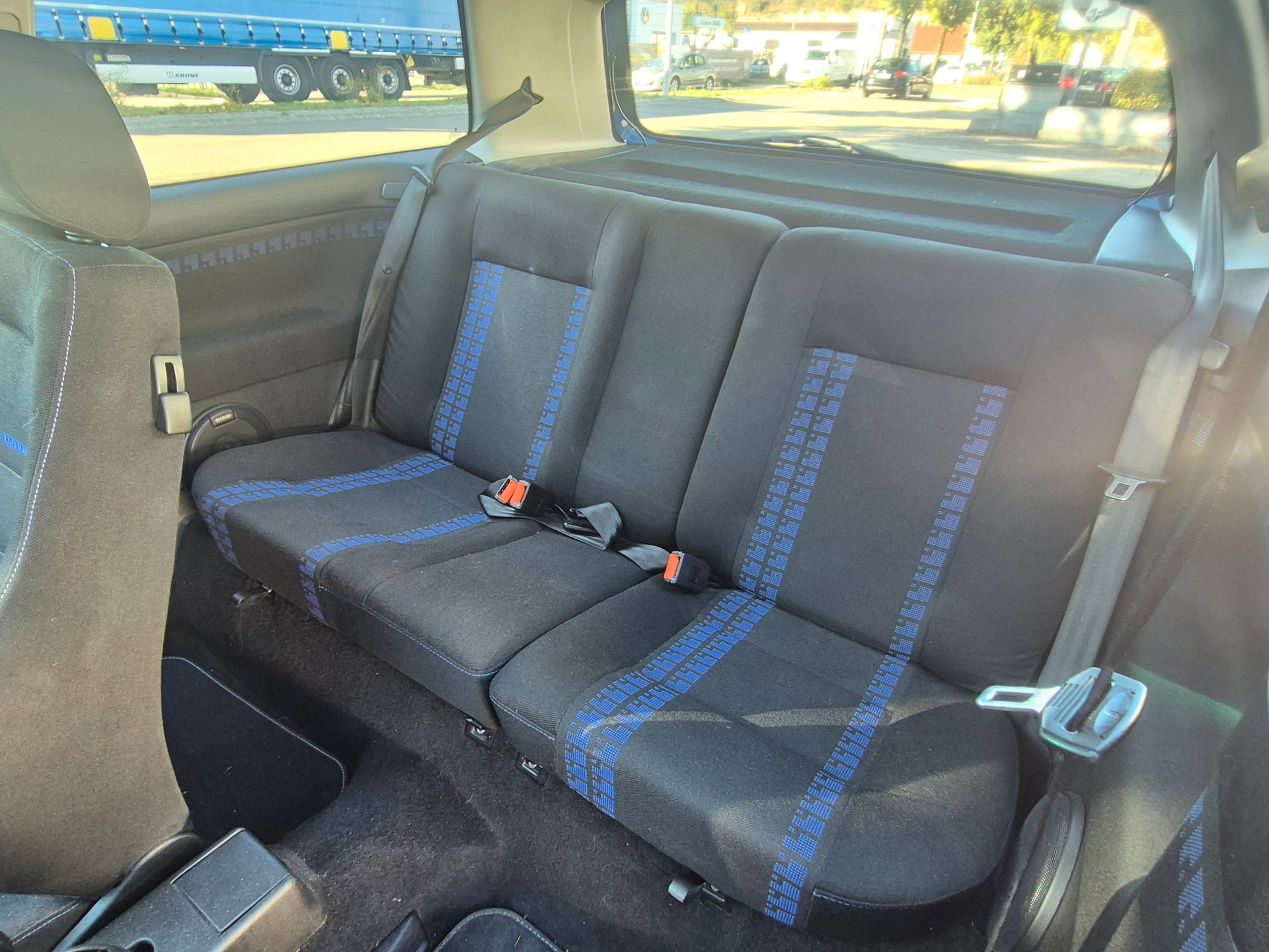 Volkswagen Golf 2.0 115 CV GTI GTI EDITION — 17