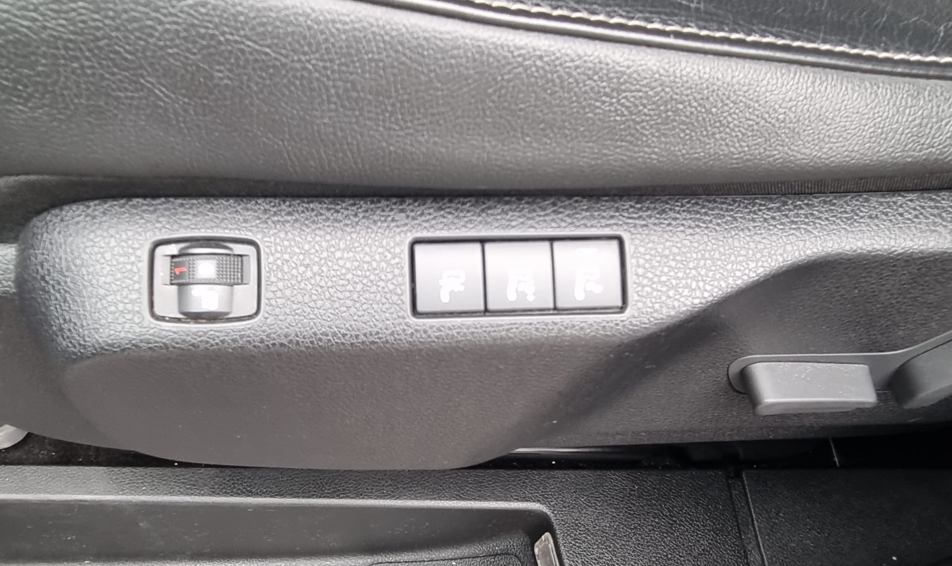 Opel Zafira Life LIFE VIP 6 PLACES — 33