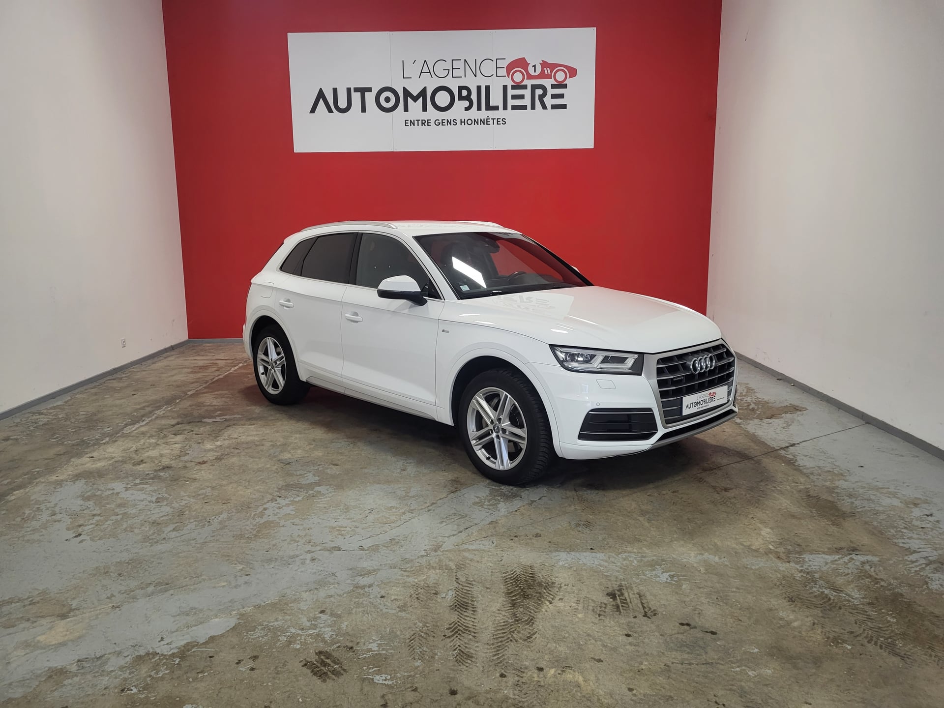 Audi Q5 AUDI Q5 40TDI 190 S'LINE STRONIC 8