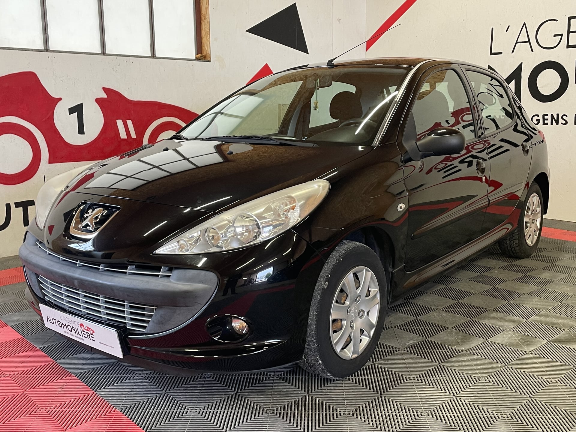 Peugeot 206+ 1.4 i 75 cv — 2