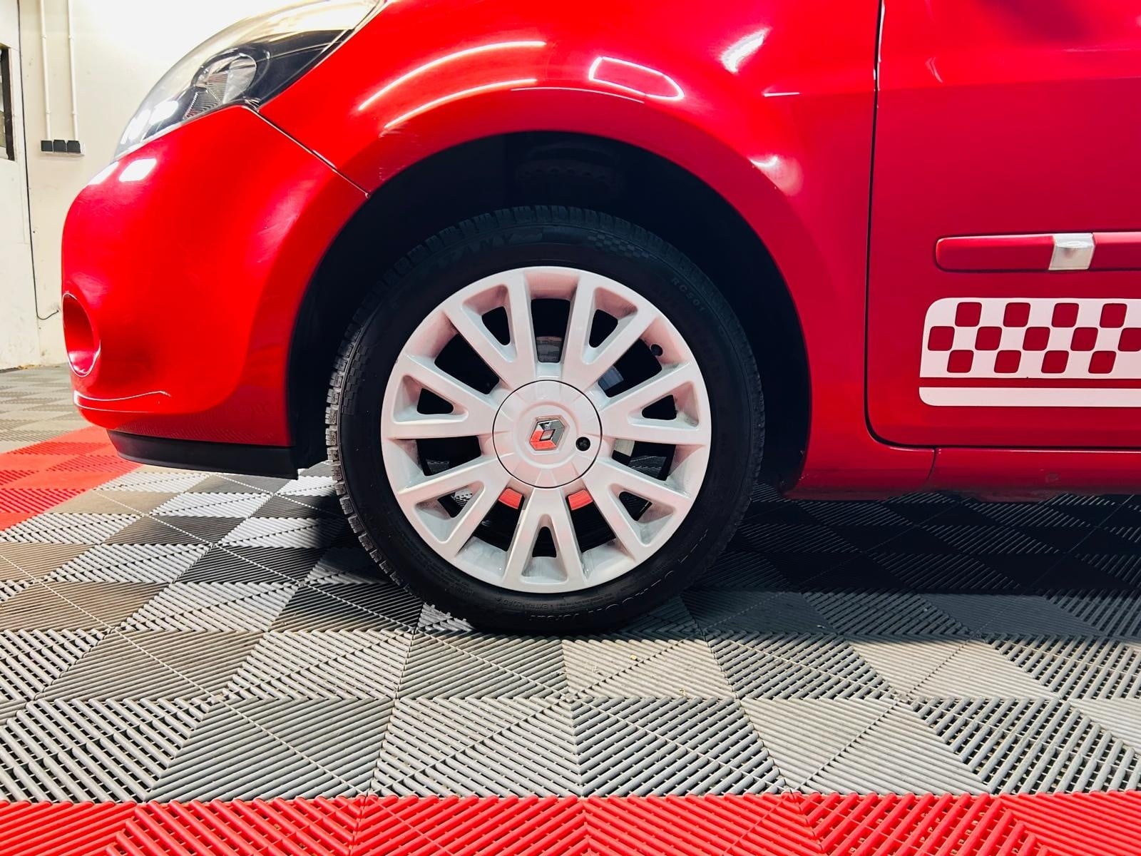Renault Clio 1.2 TCe 100 cv – Look Clio S – Rouge & Blanc – Distribution Faite — 21