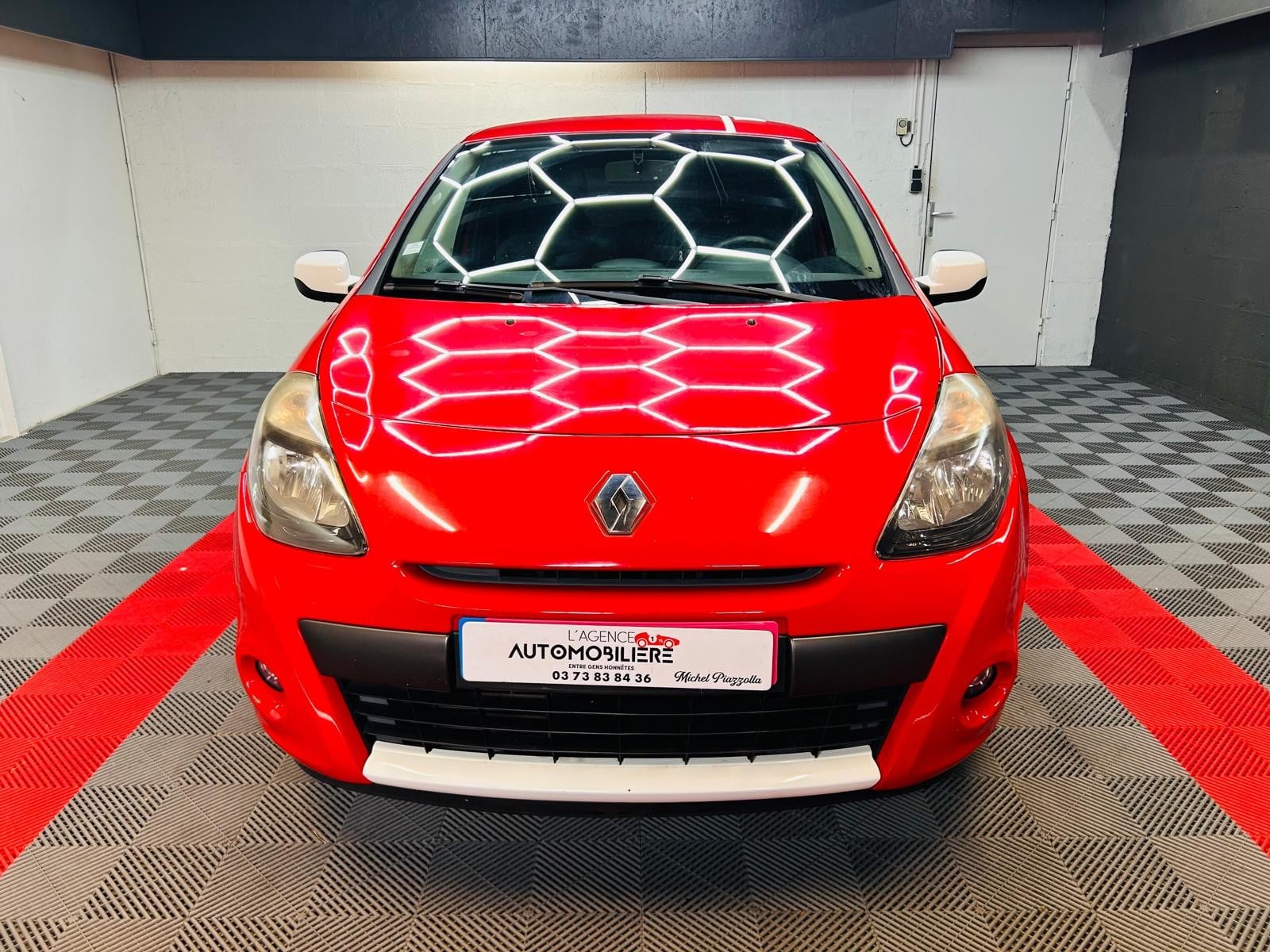 Renault Clio 1.2 TCe 100 cv – Look Clio S – Rouge & Blanc – Distribution Faite — 2