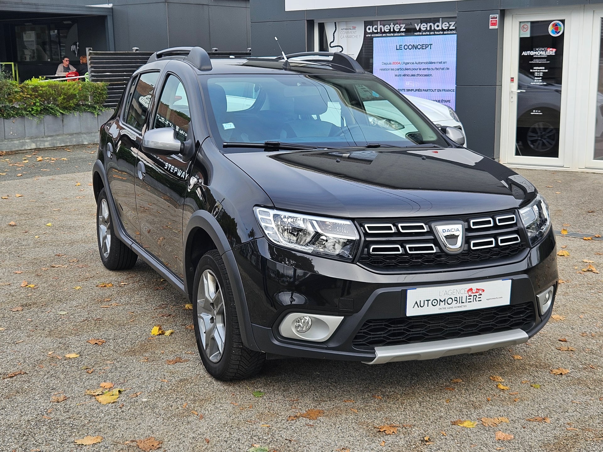 Dacia Sandero 1.0 TCE 100 CV STEPWAY — 2