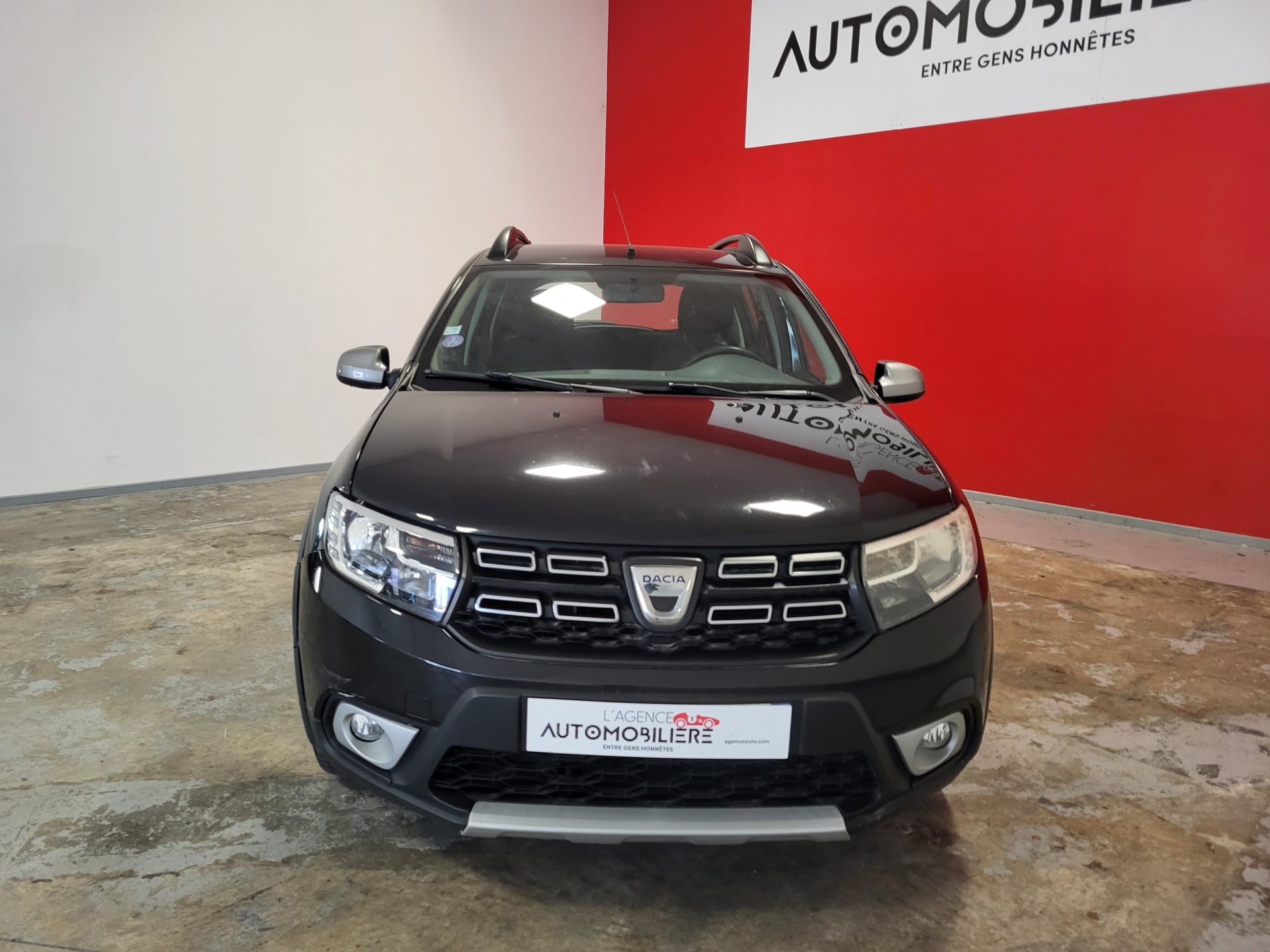 Dacia Sandero DACIA SANDERO II STEPWAY 0.9 TCE 90 — 2
