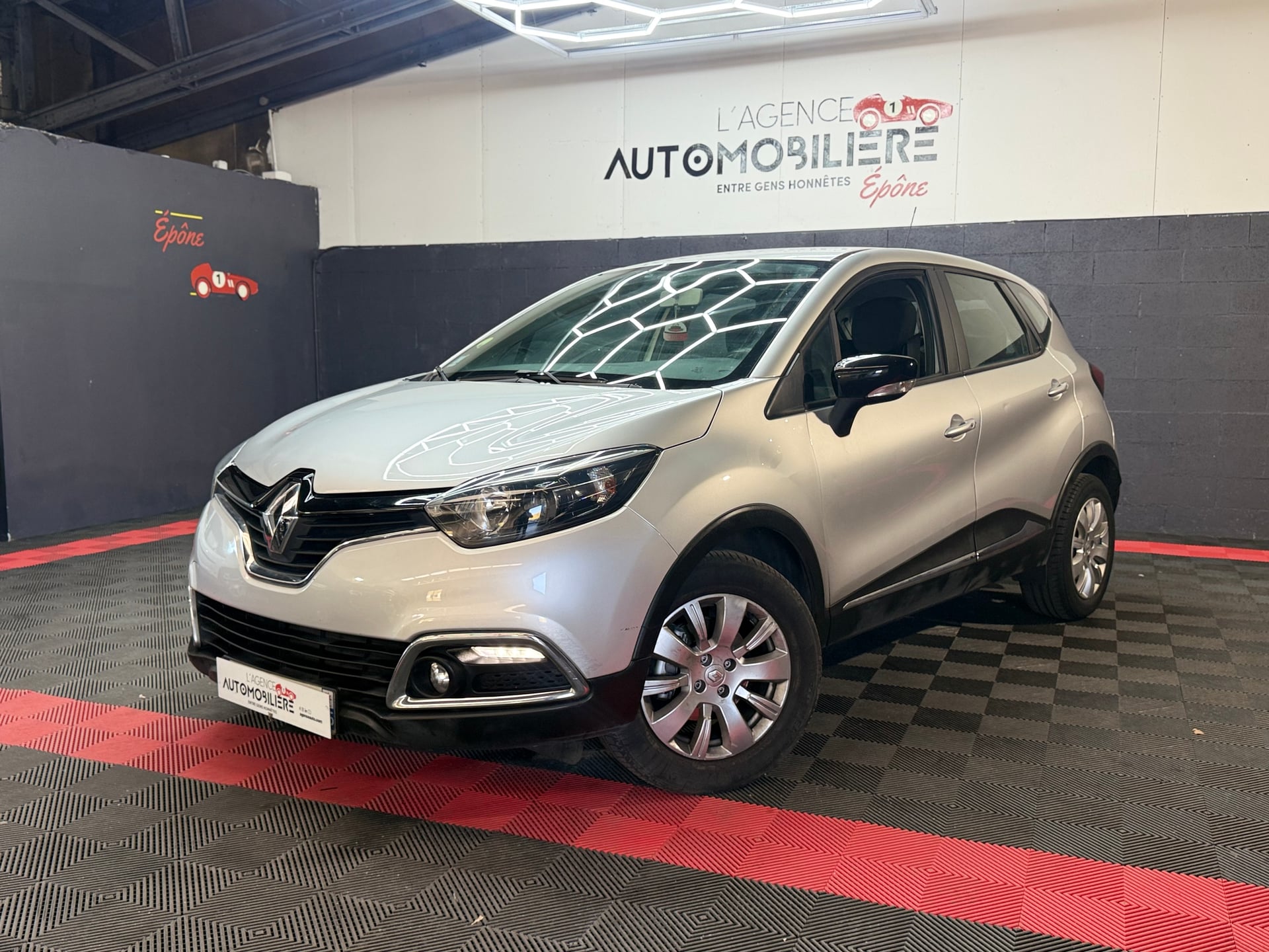 Renault Captur Energy Business