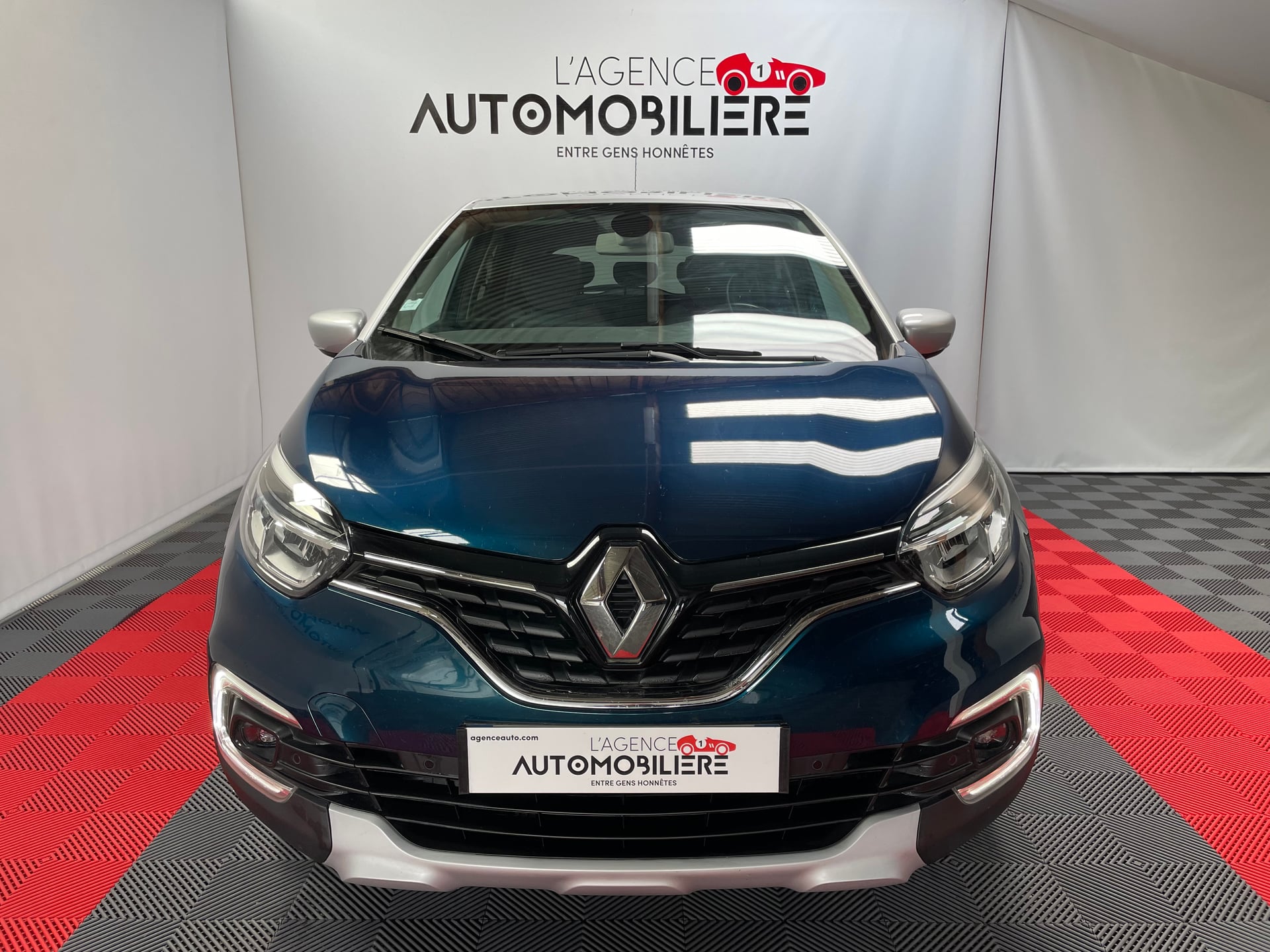 Renault Captur 0.9 TCe 90ch ENERGY INTENS — 2