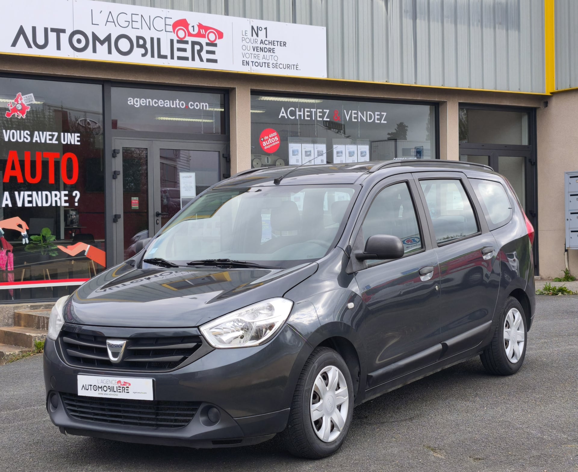 Dacia Lodgy 1.5 dci eco2 90 ch **distribution 2026 OK**