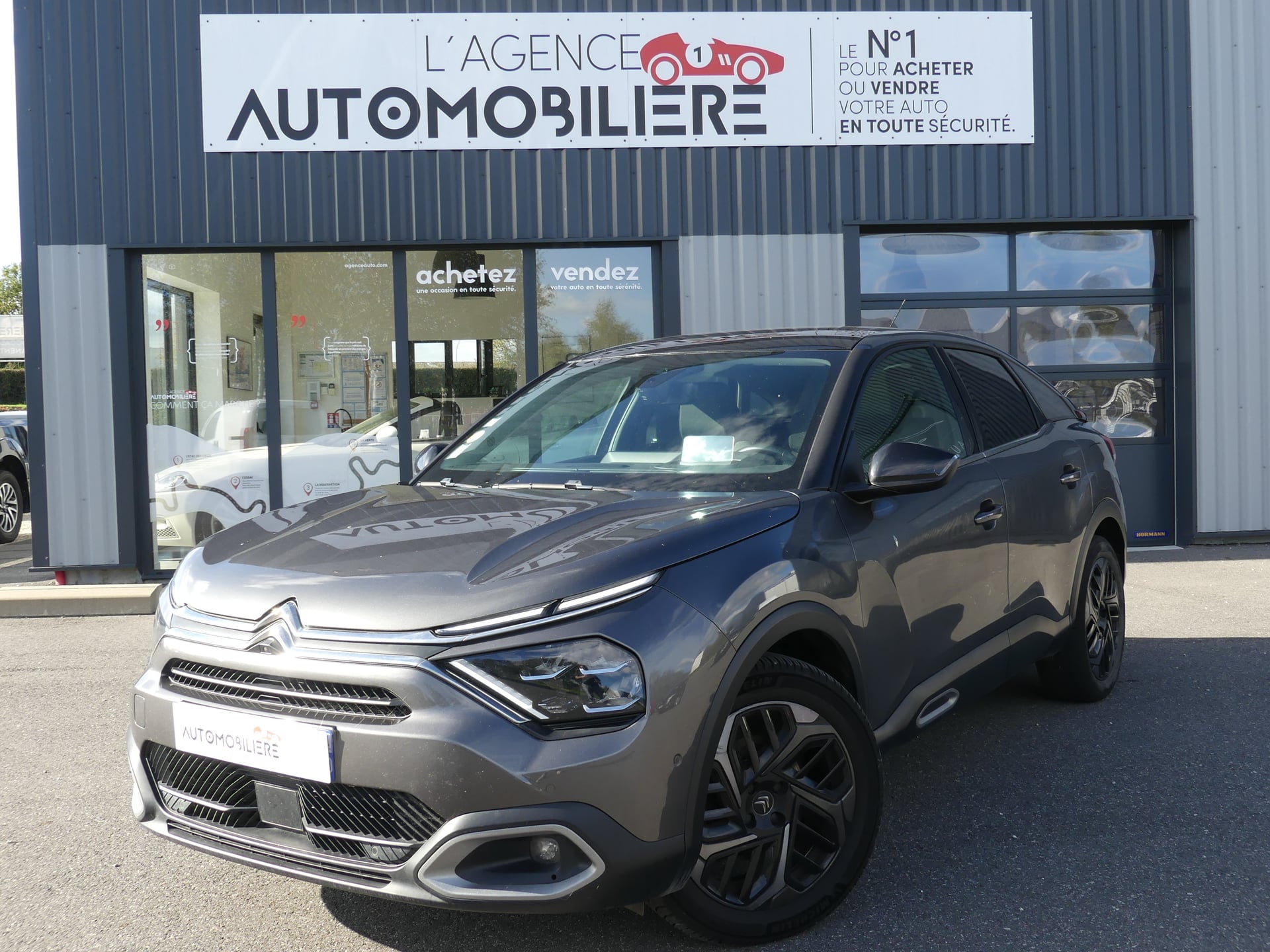 Citroen C4 SHINE 1.5 HDI 110CV