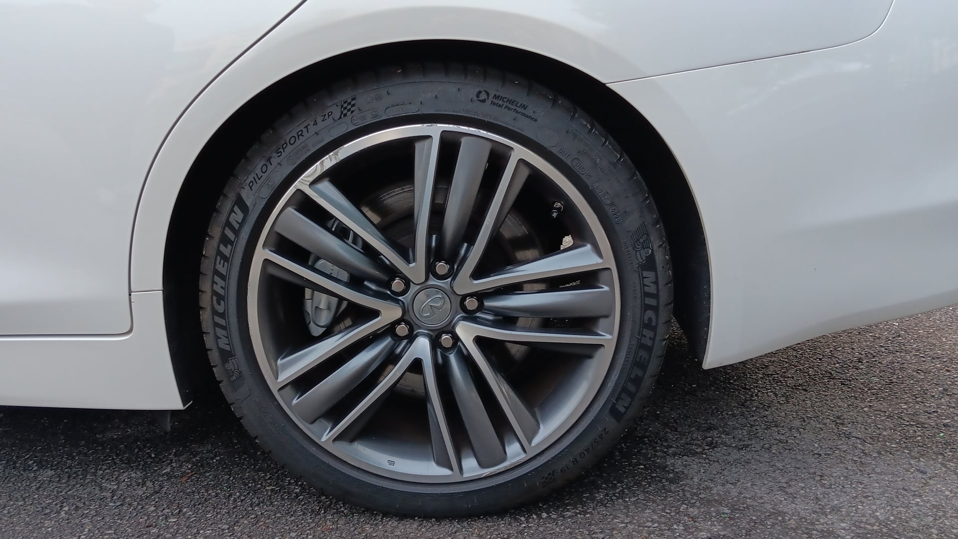 Infiniti Q50 S 3.5 i V6 24V 364 Cv Hybrid AWD — 25