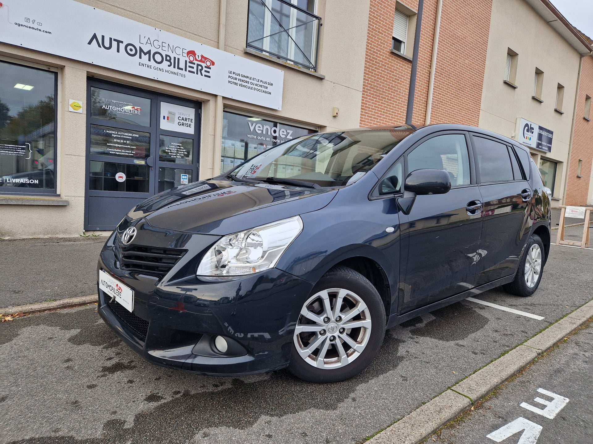 Toyota Verso (2) 126 D-4D SKYVEW 5 PL