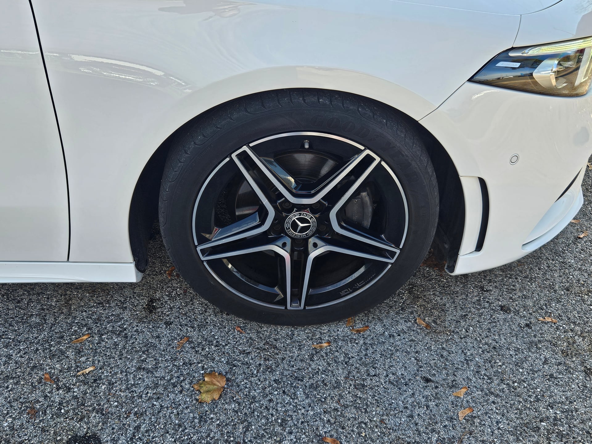 Mercedes-Benz Classe A 200 7G-DCT AMG LINE — 32