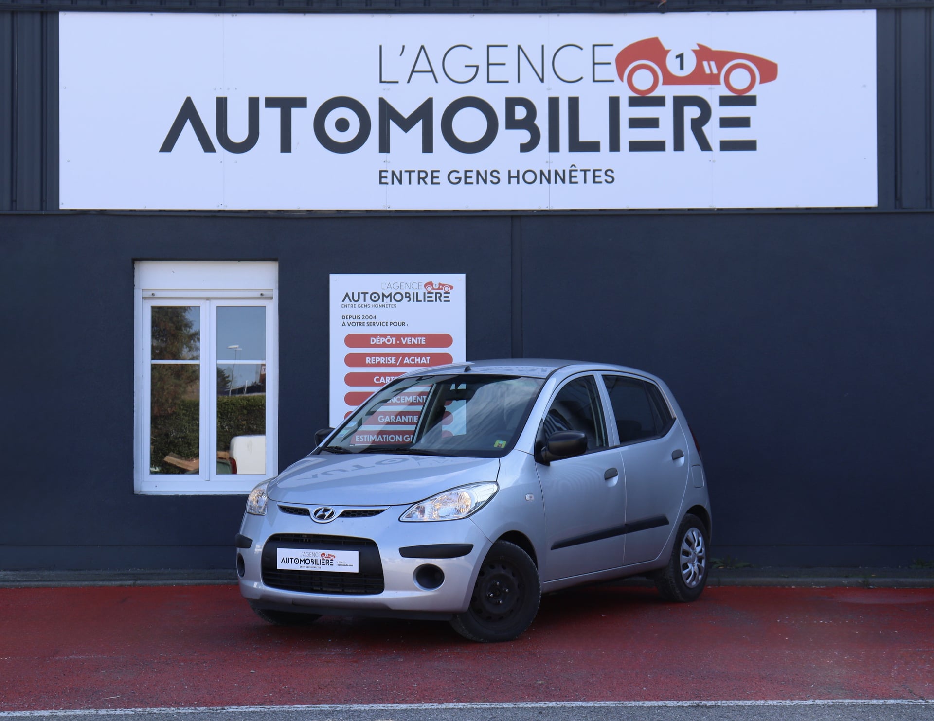 Hyundai I10 1.1i 66ch BVM5 (Suivi complet, CT valide)
