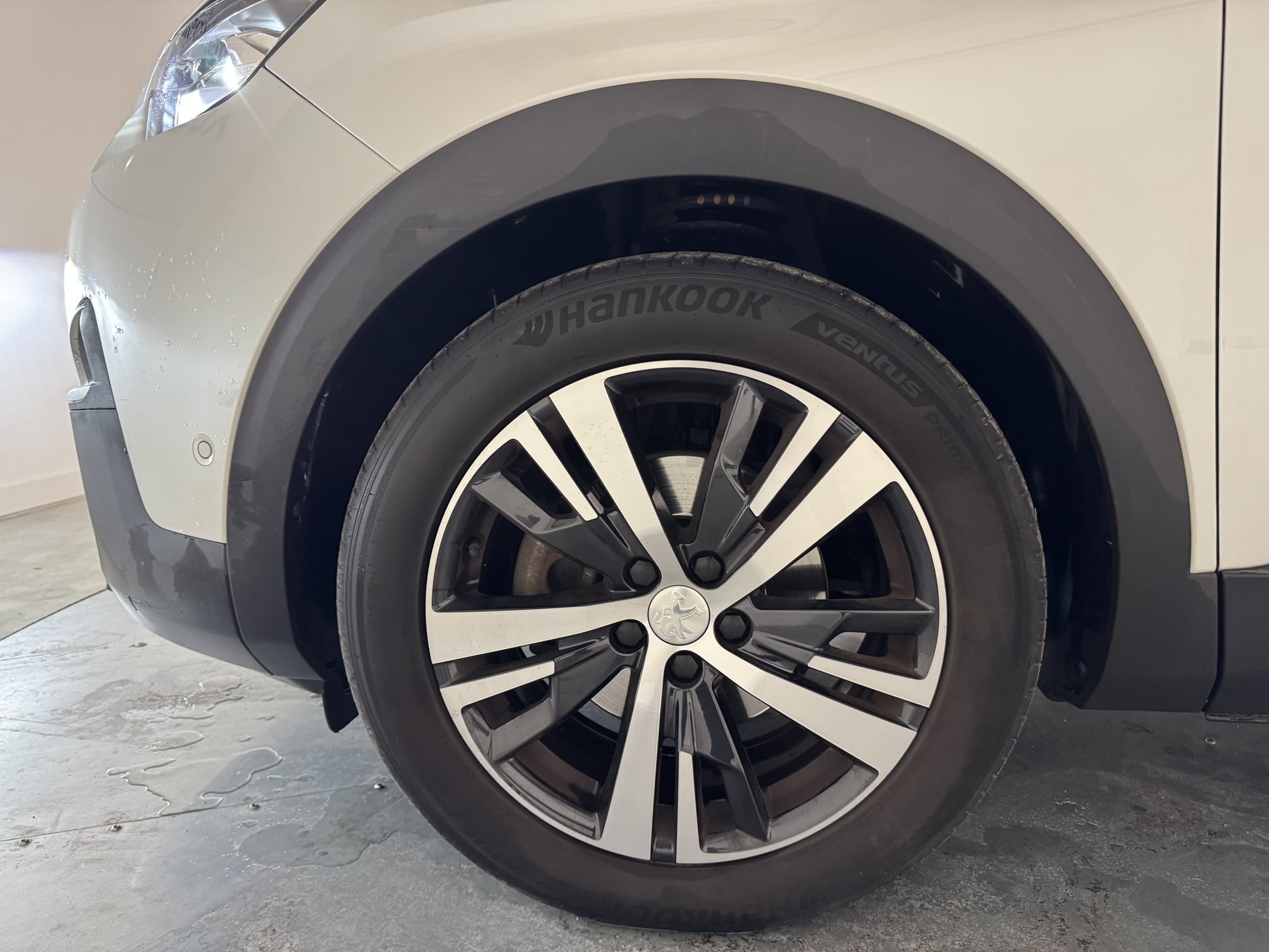 Peugeot 3008 Blue HDI 130ch S&S BVM6 GT line — 37