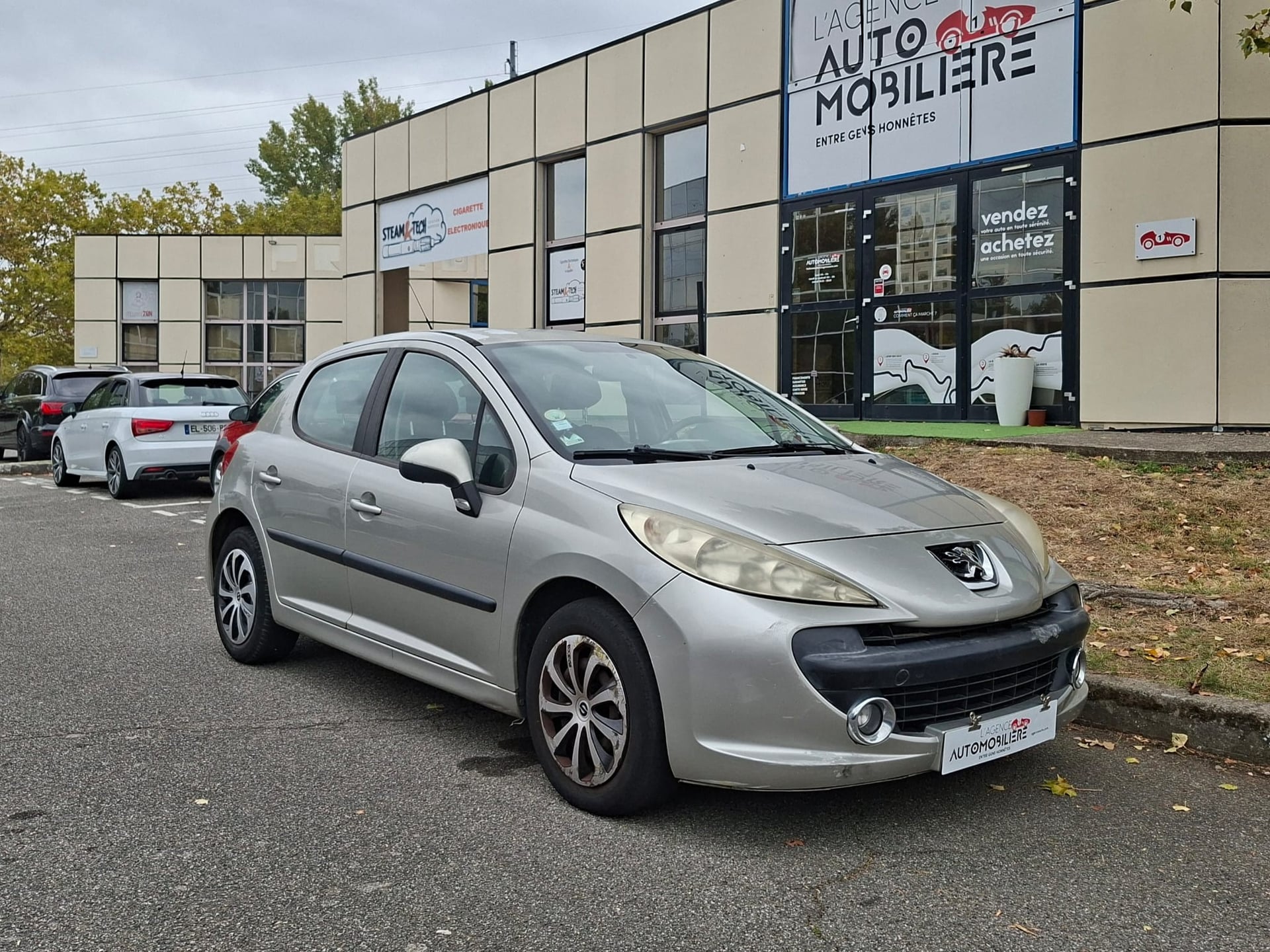 Peugeot 207 1.6 HDI 90 CH