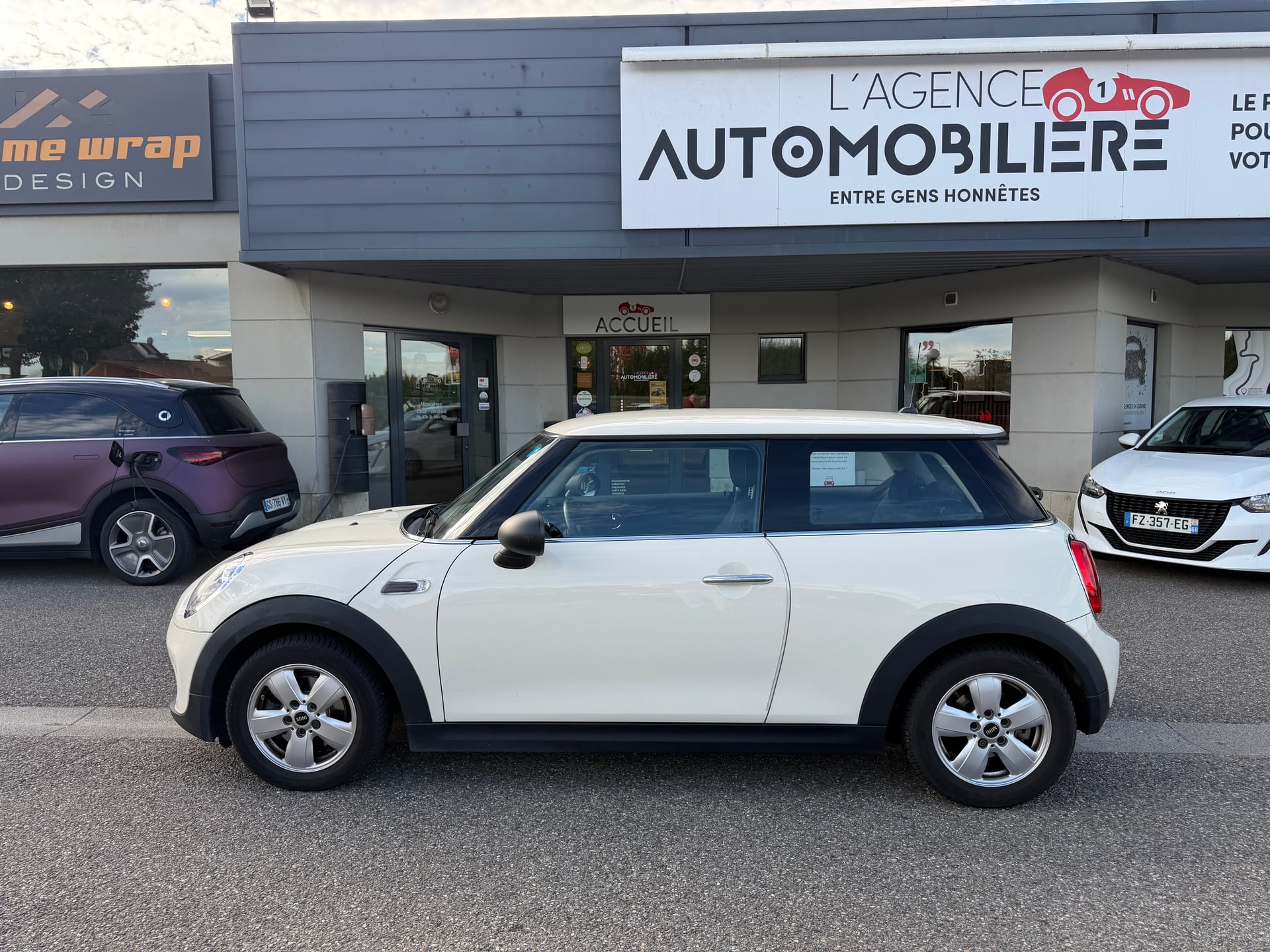 Mini MINI M10MN1VP0031225 One 75ch Chili — 2