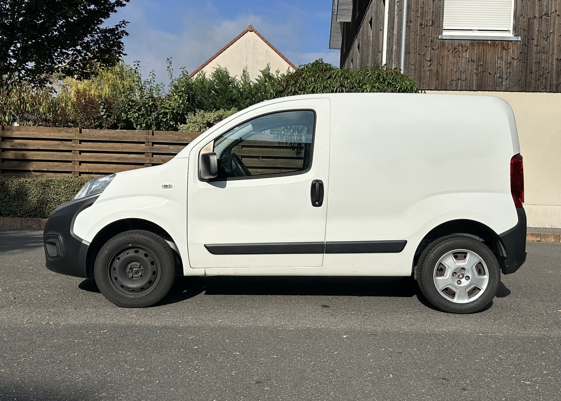 Fiat Fiorino 1.4 ESSENCE / GNV PACK PROFESSIONAL — 2