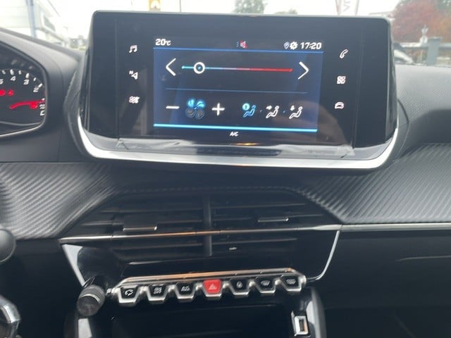 Peugeot 208 1.2 PT 100 CH STYLE — 20