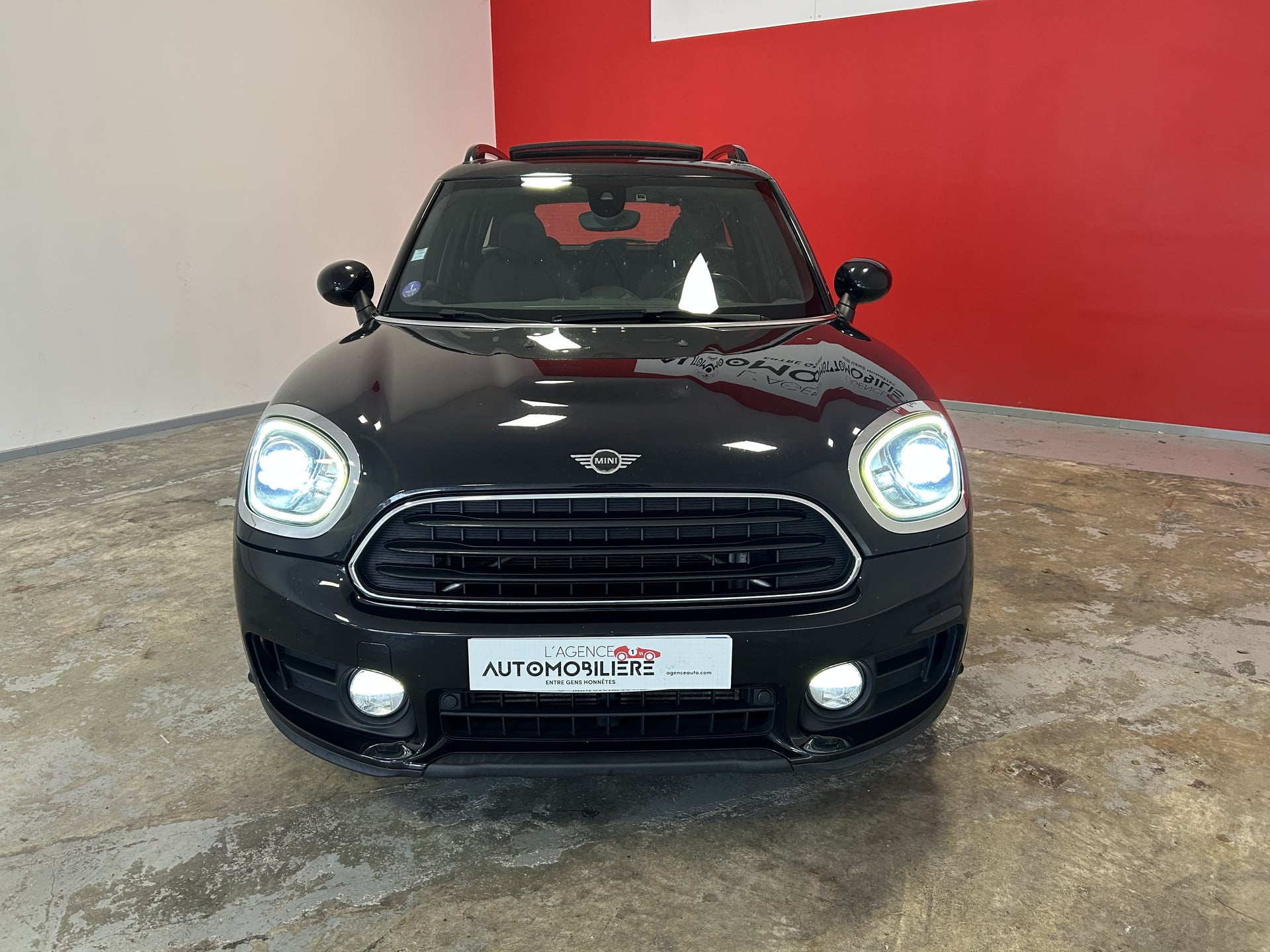 Mini Countryman MINI COUNTRYMAN II (F60) COOPER 136 EDITION OAKWOOD BVA6 — 2
