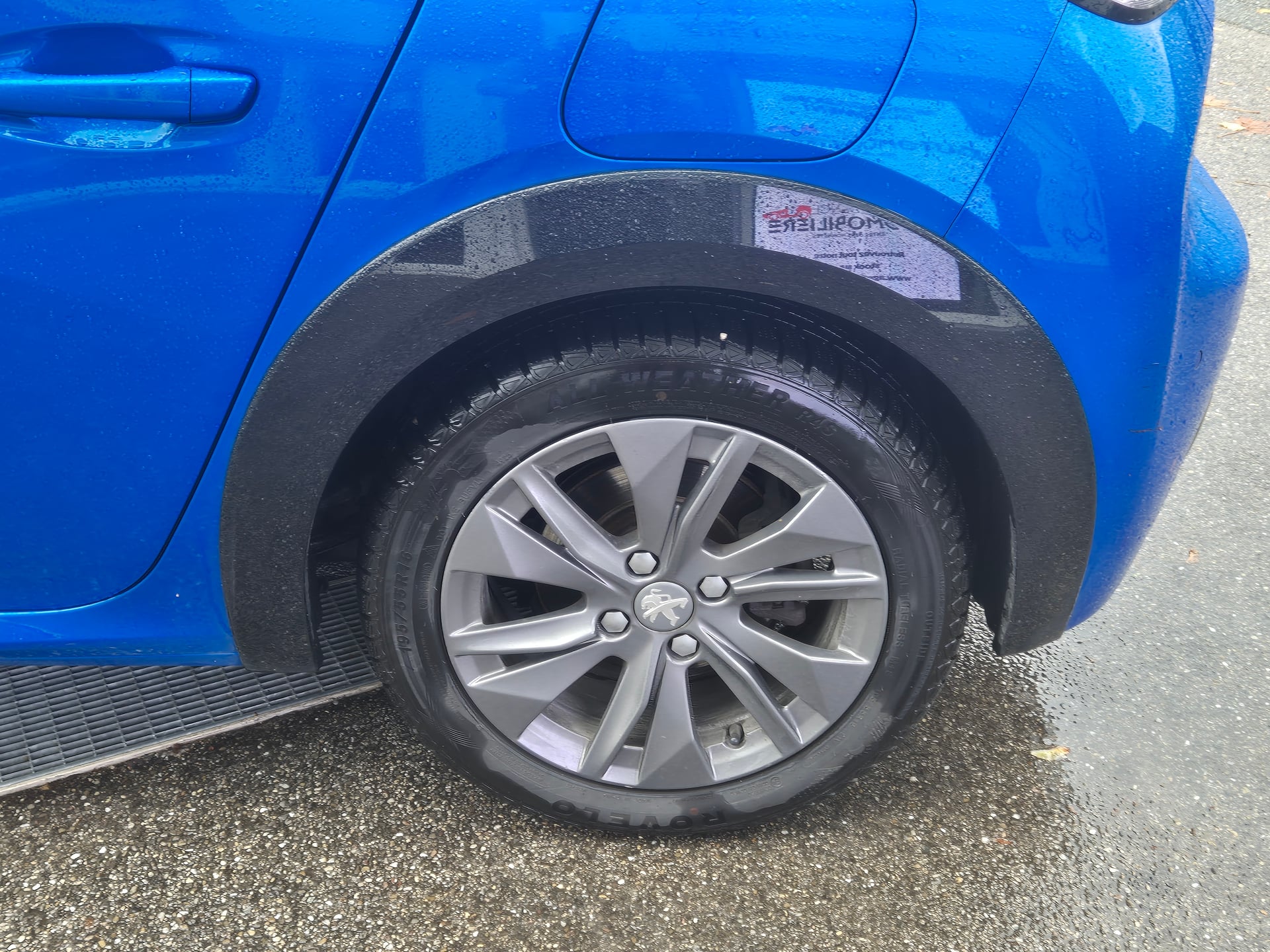 Peugeot 208 e-208 136 cv ACTIVE BUSINESS - 118000 kms - — 22