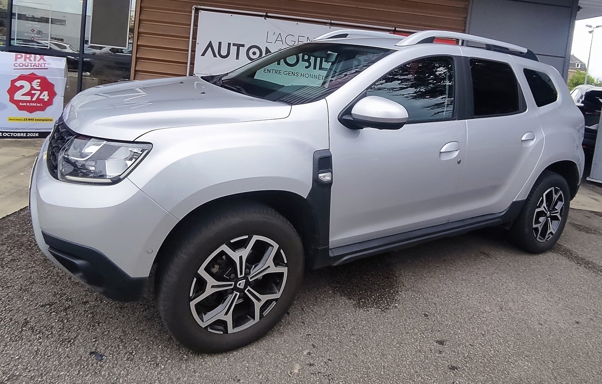 Dacia Duster PRESTIGE - 1ére main — 2