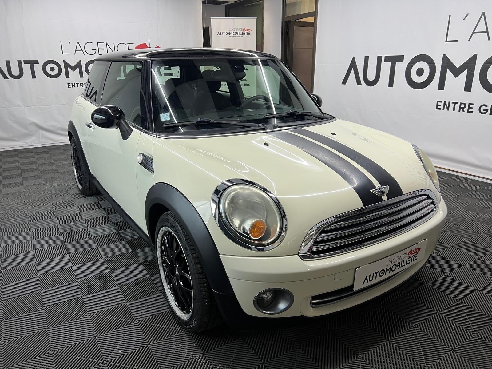Mini Mini Cooper 120ch (PREMIERE MAIN)