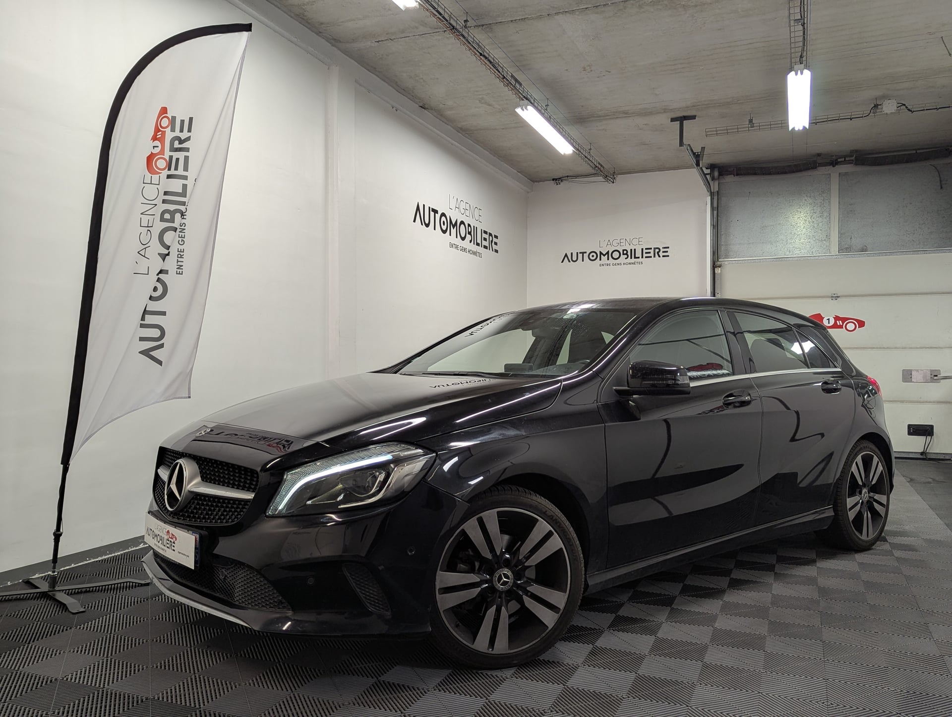 Mercedes-Benz Classe A III (2) 180 SENSATION