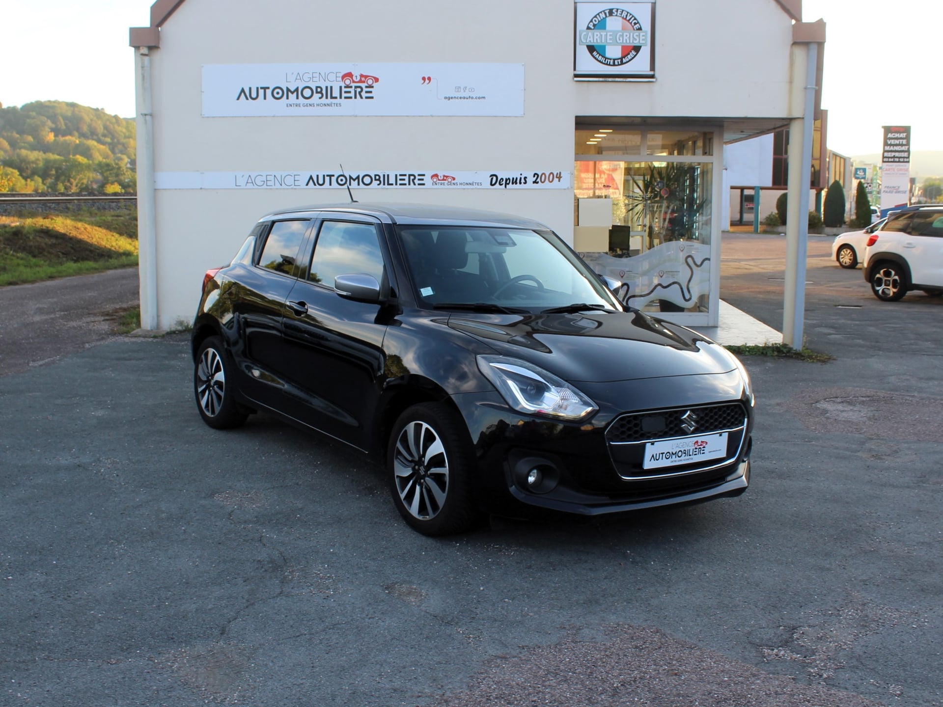 Suzuki Swift 1.2 Dualjet Hybrid 90 CH Pack *CAMERA DE RECUL, PREMIERE MAIN