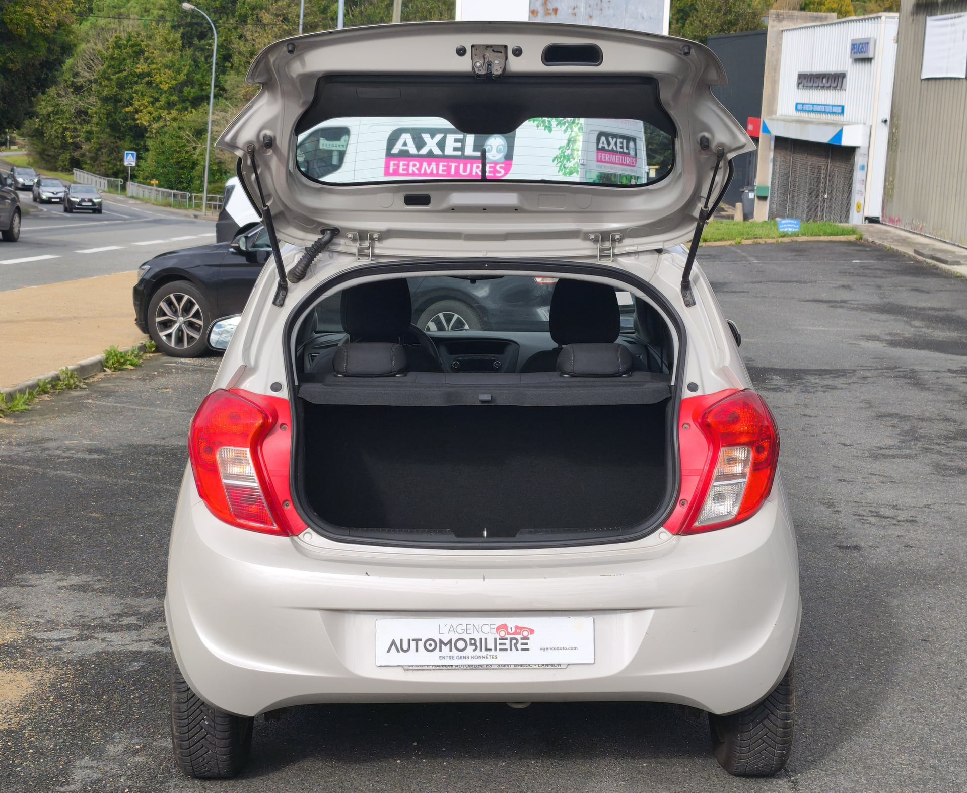 Opel Karl 1.0 i Easytronic 75 ch EDITION 1ère main — 31