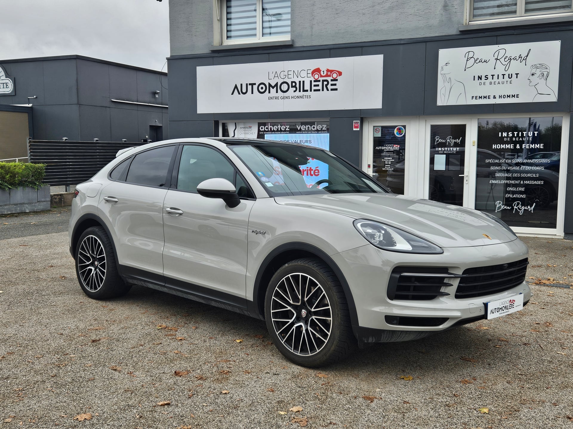 Porsche Cayenne Coupé E-Hybrid 3.0 V6 462 ch Tiptronic
