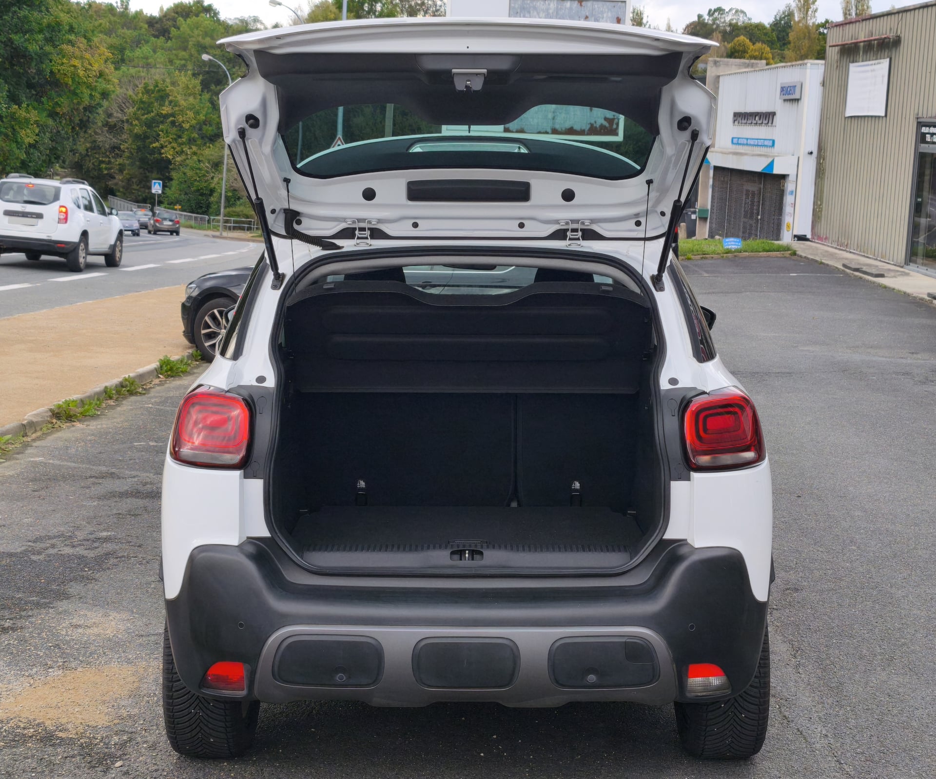 Citroen C3 AIRCROSS 1.2 PureTech 110 ch — 36