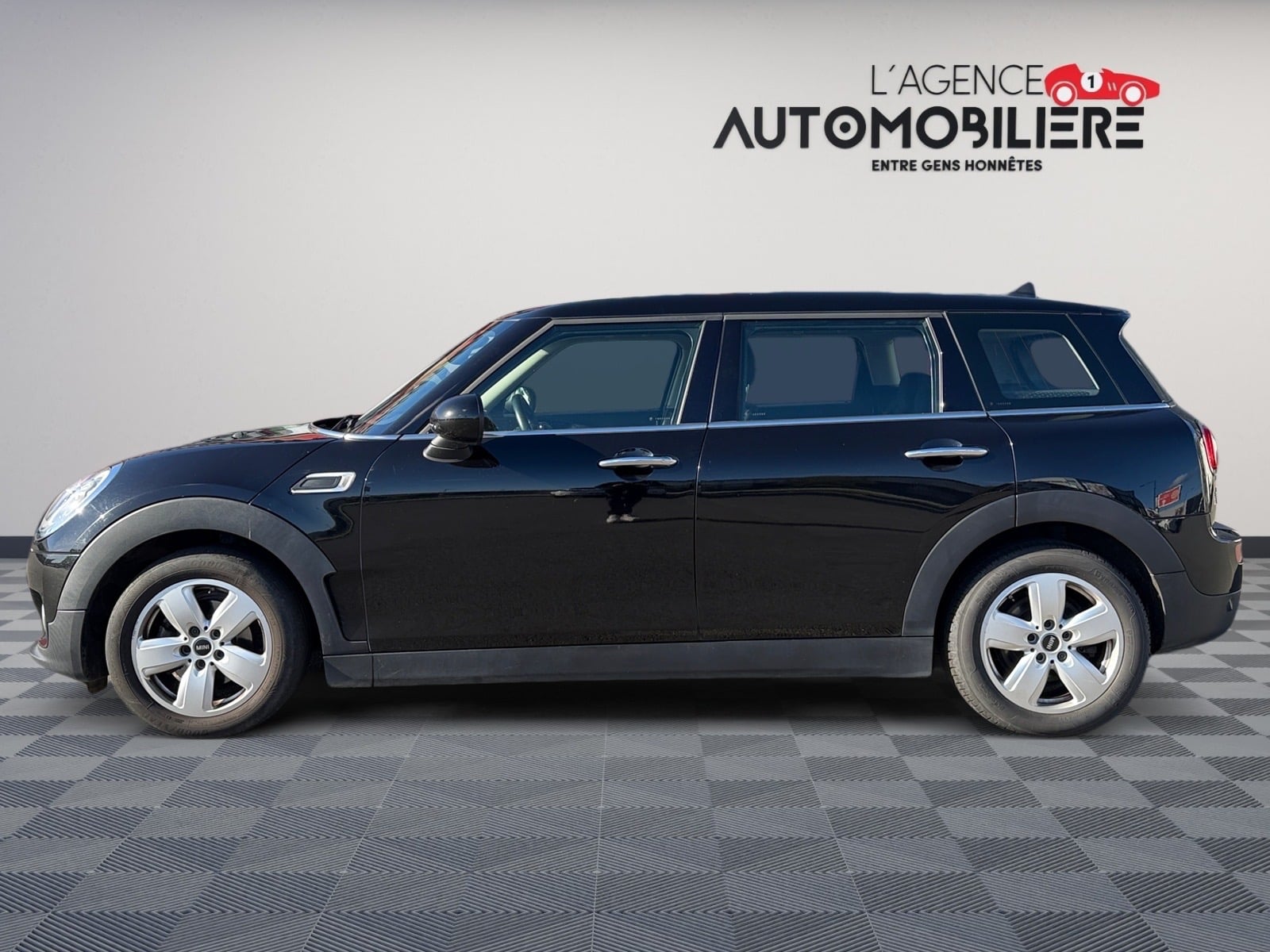 Mini Clubman One D 116 ch Finition Business Design — 2