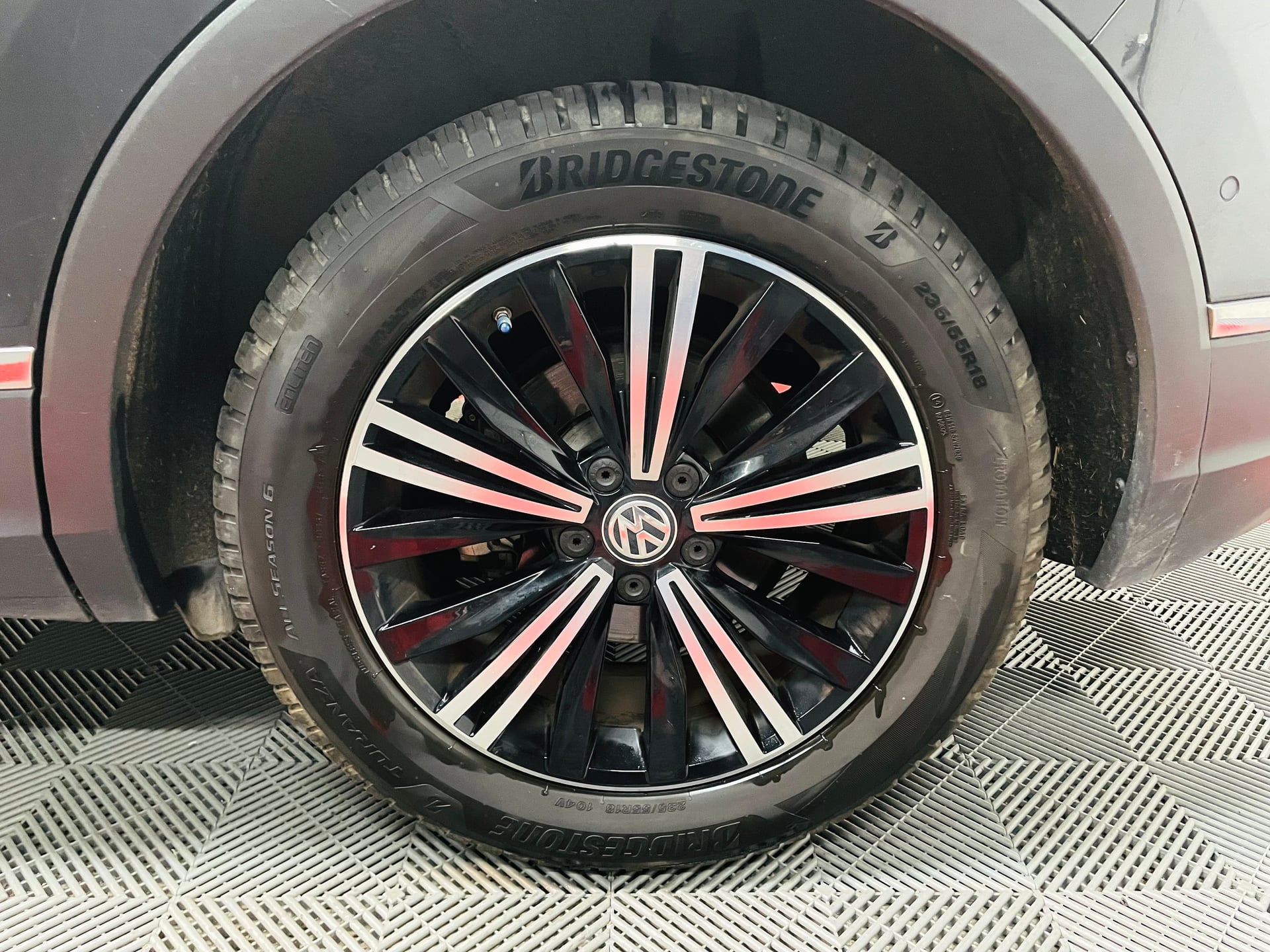 Volkswagen Tiguan II 2.0 TDi 16V BMT DSG7 150 cv Boîte auto carat — 24