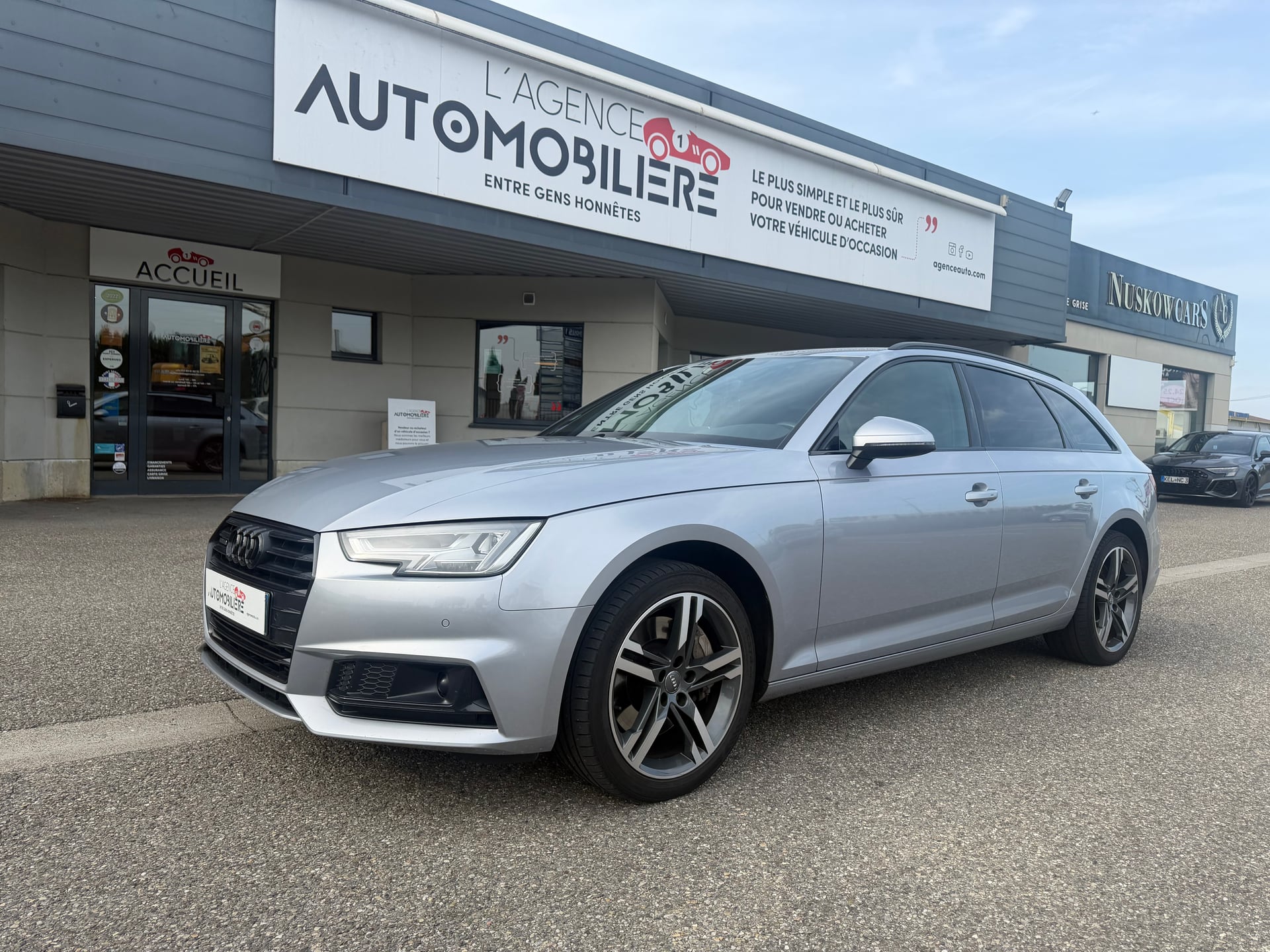 Audi A4 Avant 45 TFSI 245ch S line quattro S tronic 7
