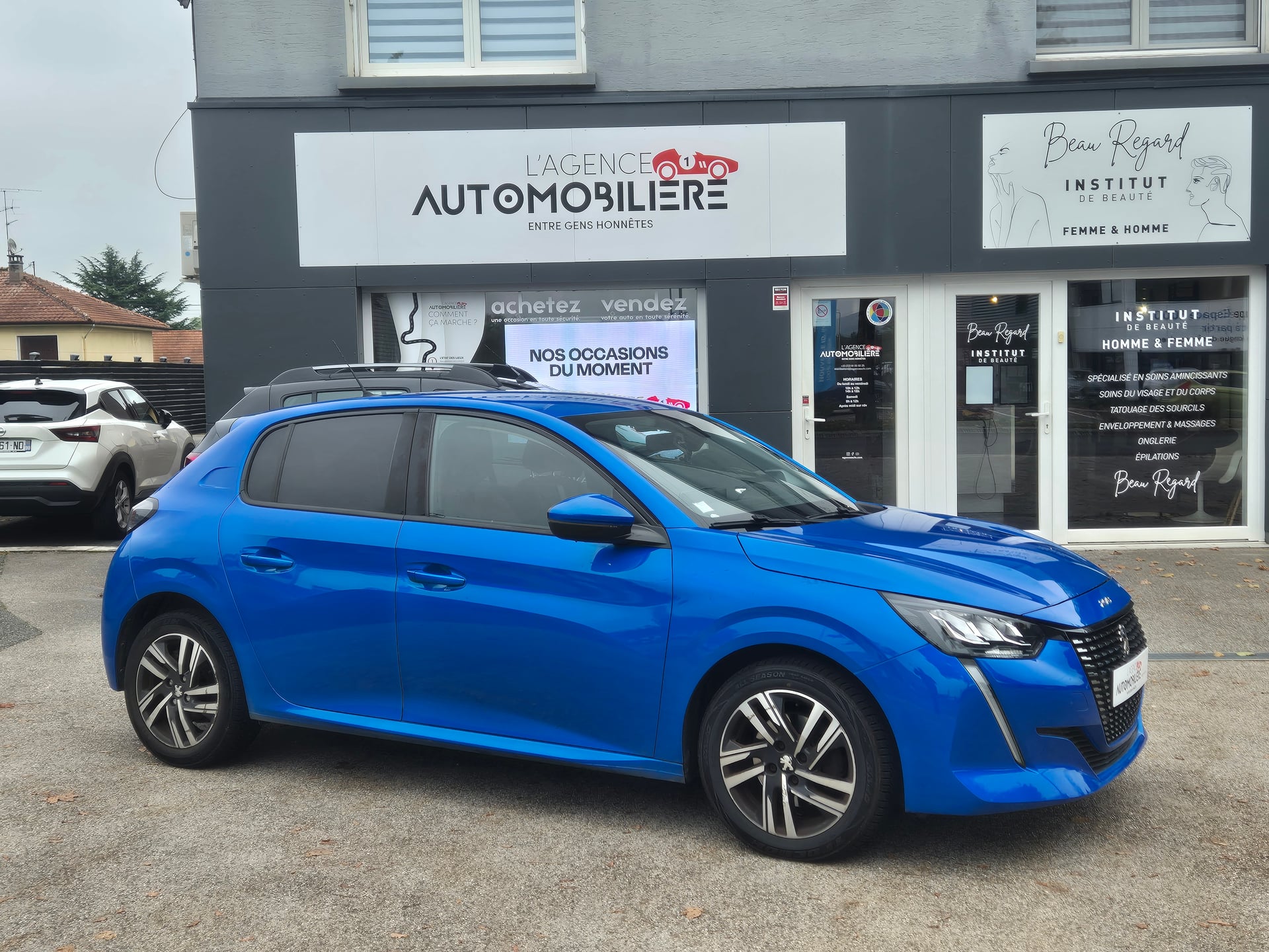 Peugeot 208 5 Portes 1.5 Blue HDi S&S 100 cv — 2
