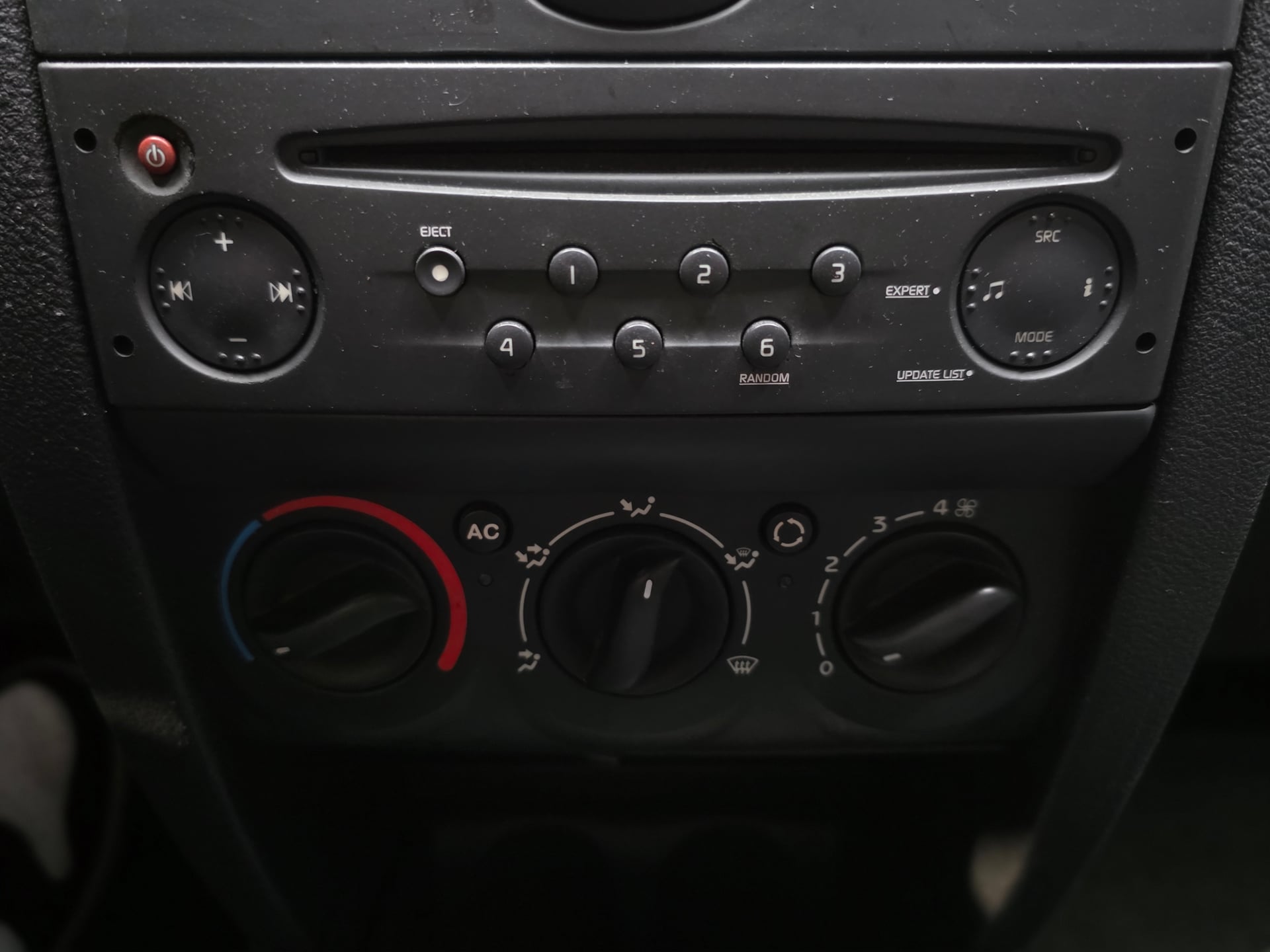 Renault Clio 1.2i Essence-GPL — 19