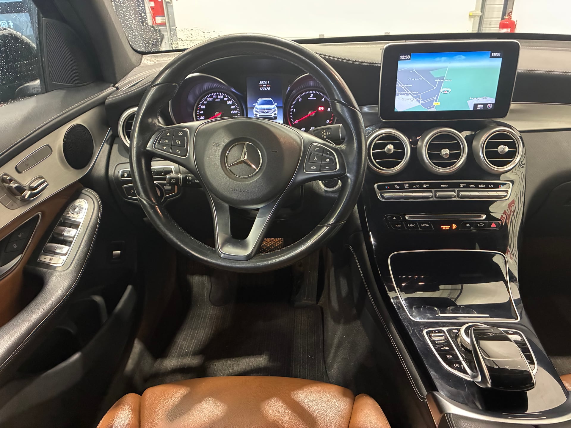 Mercedes-Benz Classe GLC Executive — 29