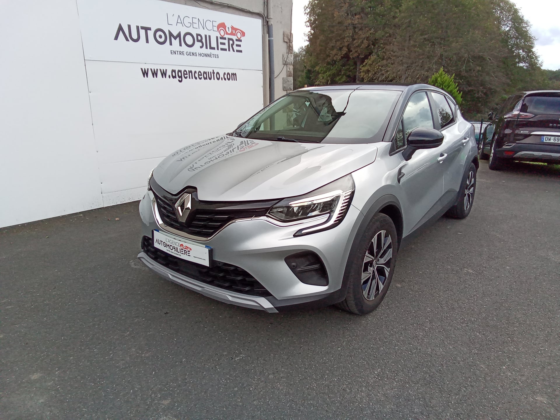 Renault Captur 1.6 E-Tech full hybrid 145ch Evolution