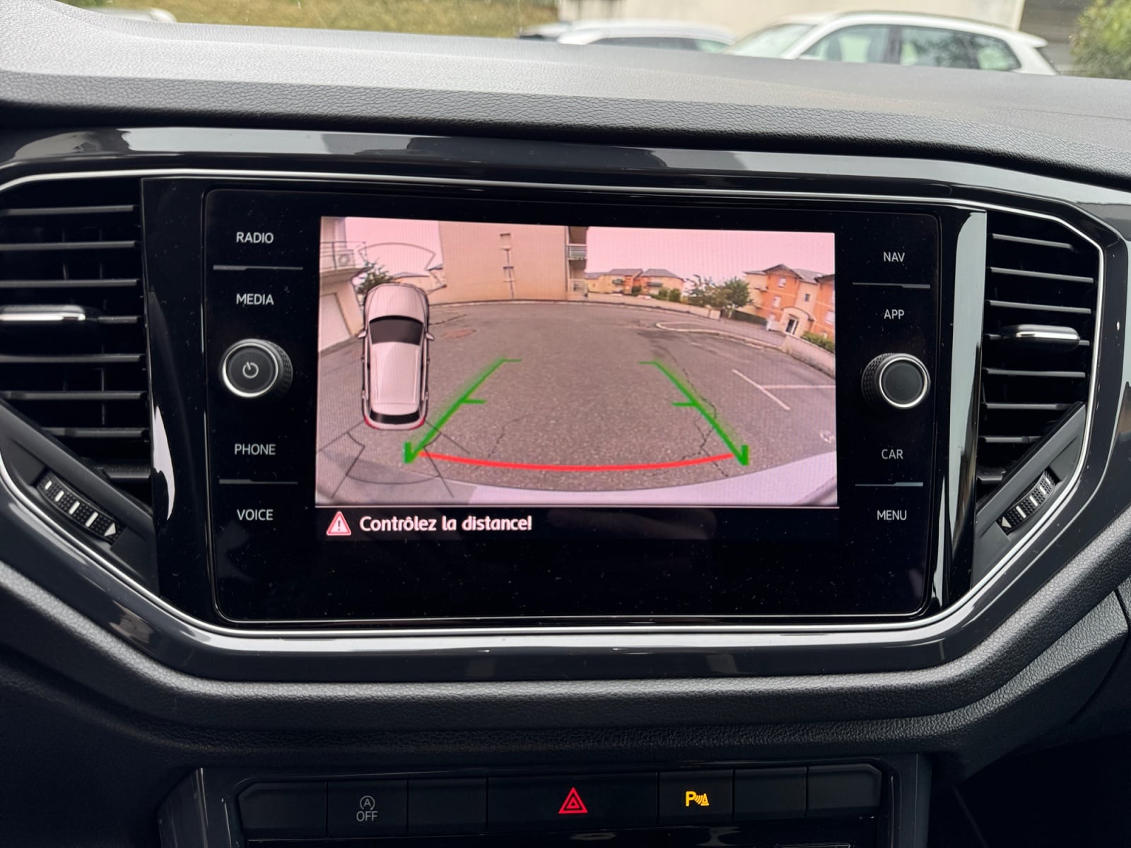 Volkswagen T-roc 1.5 tsi 150 evo BVM6 CARAT — 38