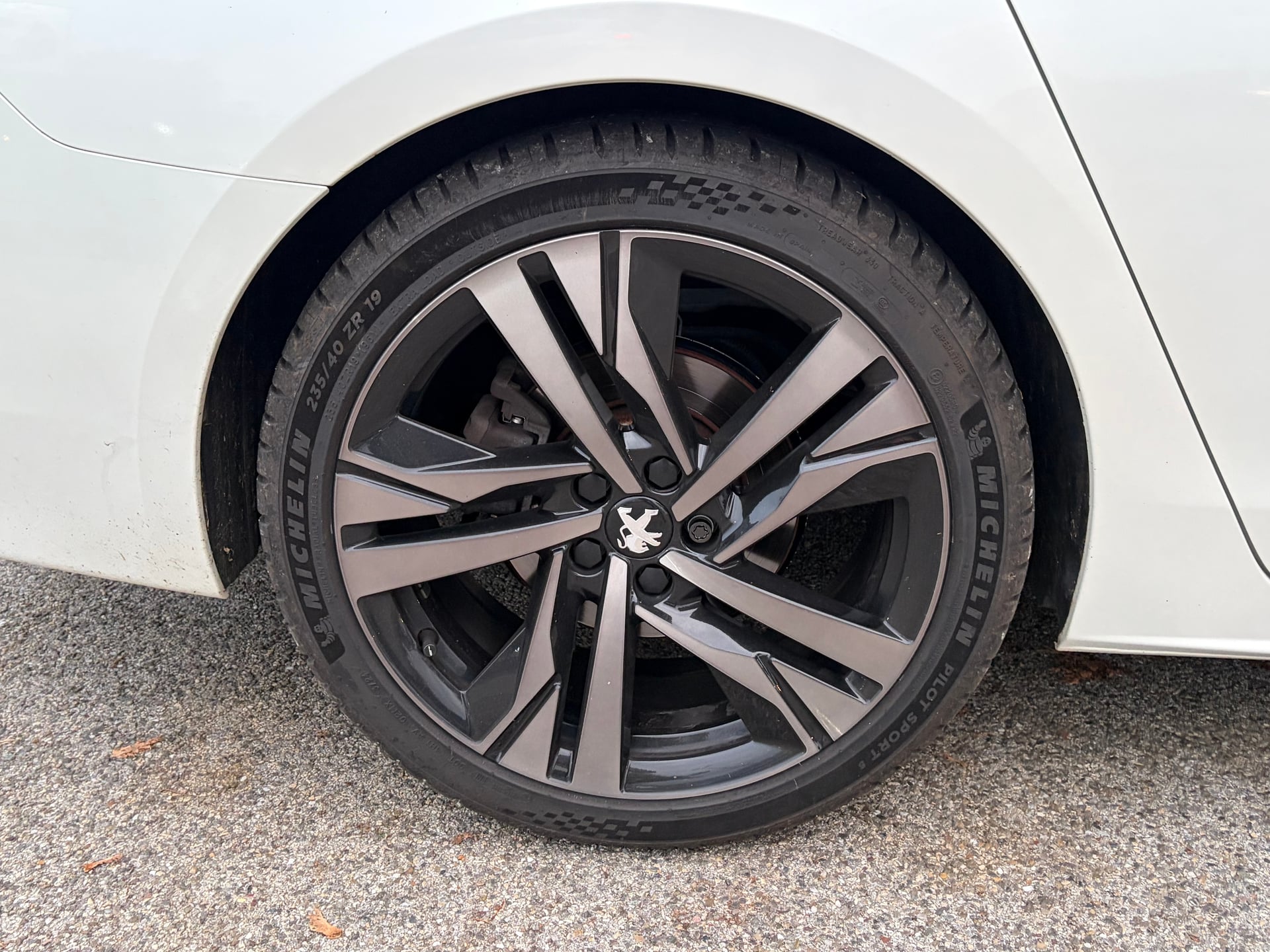 Peugeot 508 2.0 BLUEHDI 180 FIRST EDITION — 39